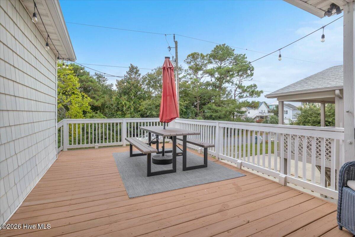 504 Augusta Avenue Property Photo 41