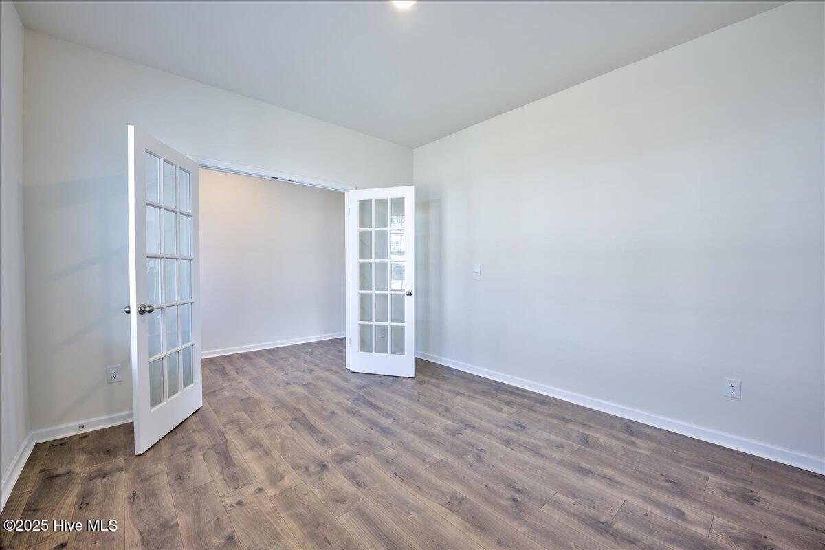 2604 Westwood Avenue W Property Photo 5