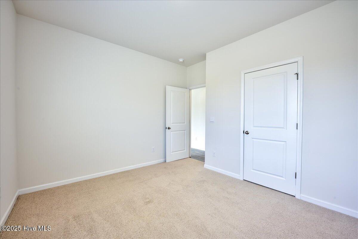 2604 Westwood Avenue W Property Photo 17