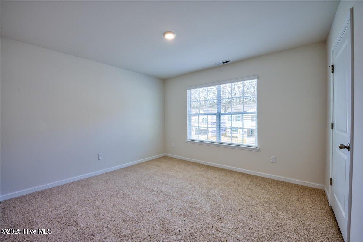2604 Westwood Avenue W Property Photo 34