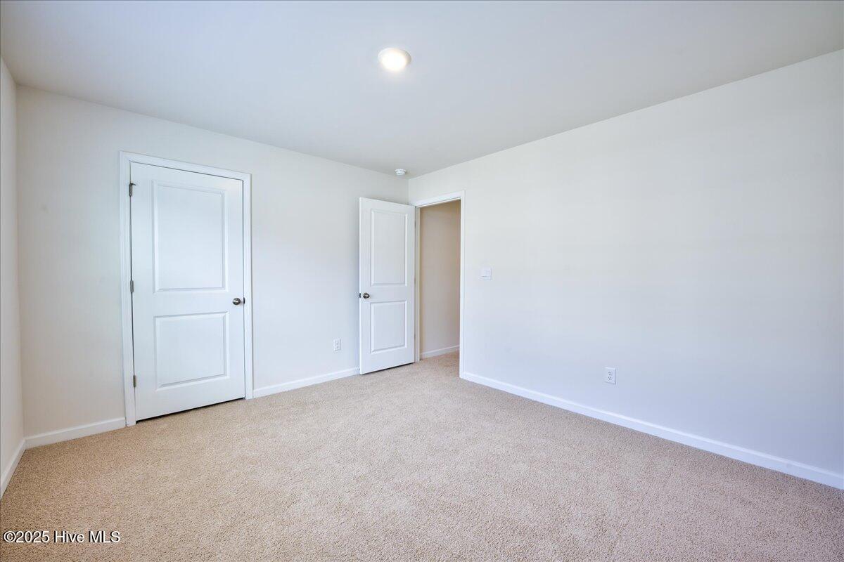 2604 Westwood Avenue W Property Photo 35