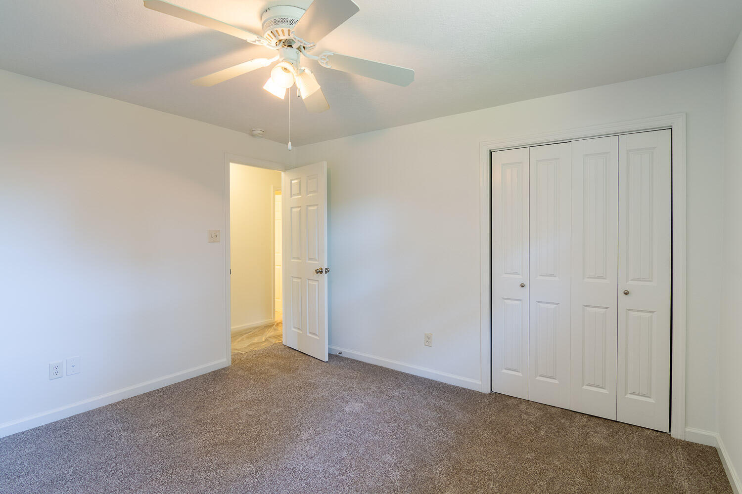 406 Williams Street Property Photo 19