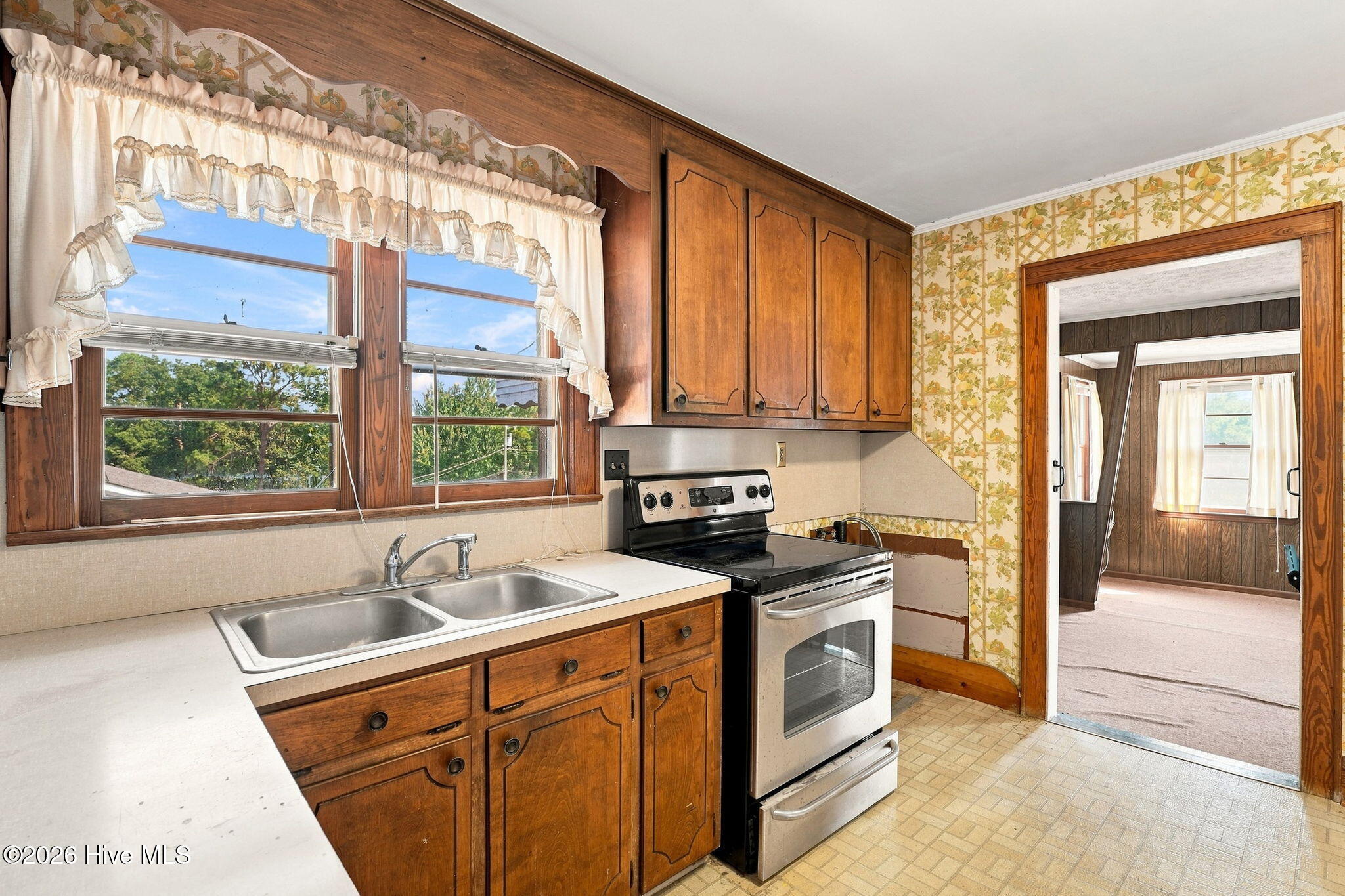 200 Madison Avenue Property Photo 12