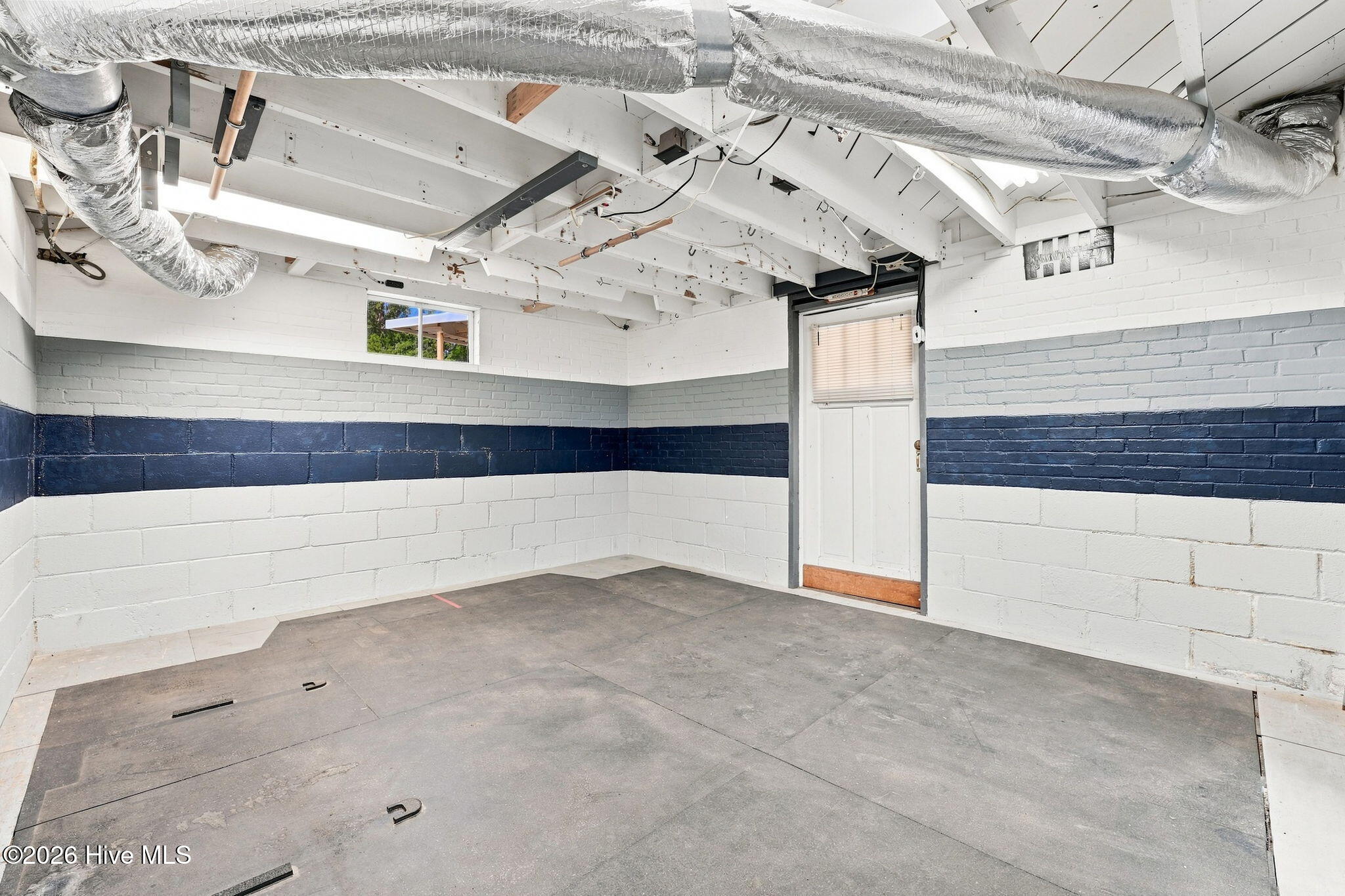 200 Madison Avenue Property Photo 27