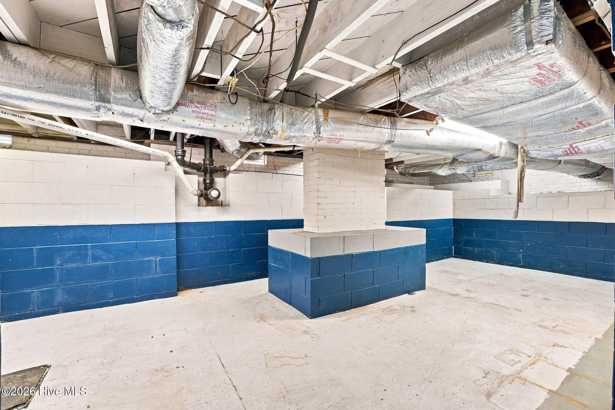 200 Madison Avenue Property Photo 31