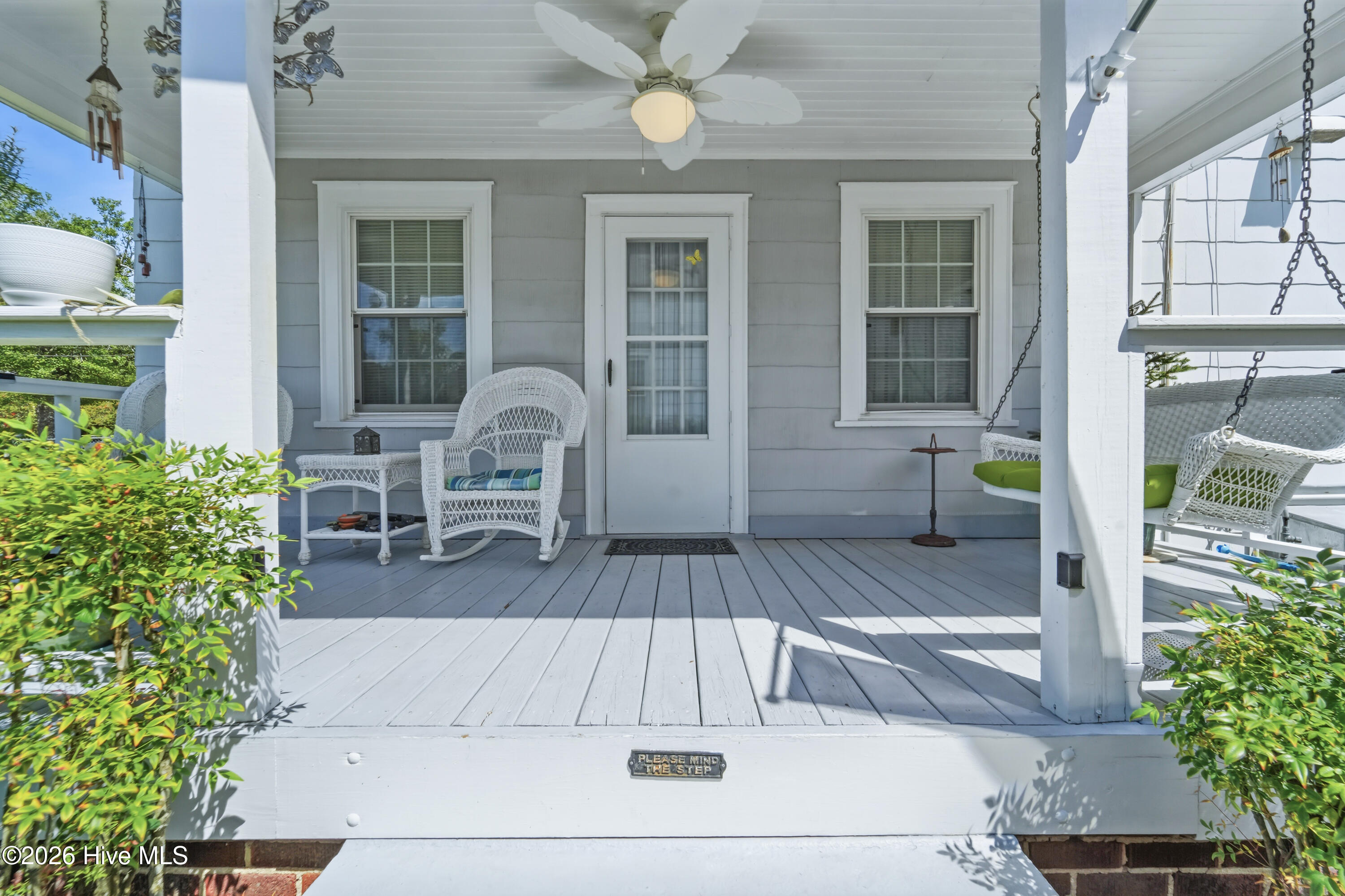 2029 Van Buren Street Property Photo 7