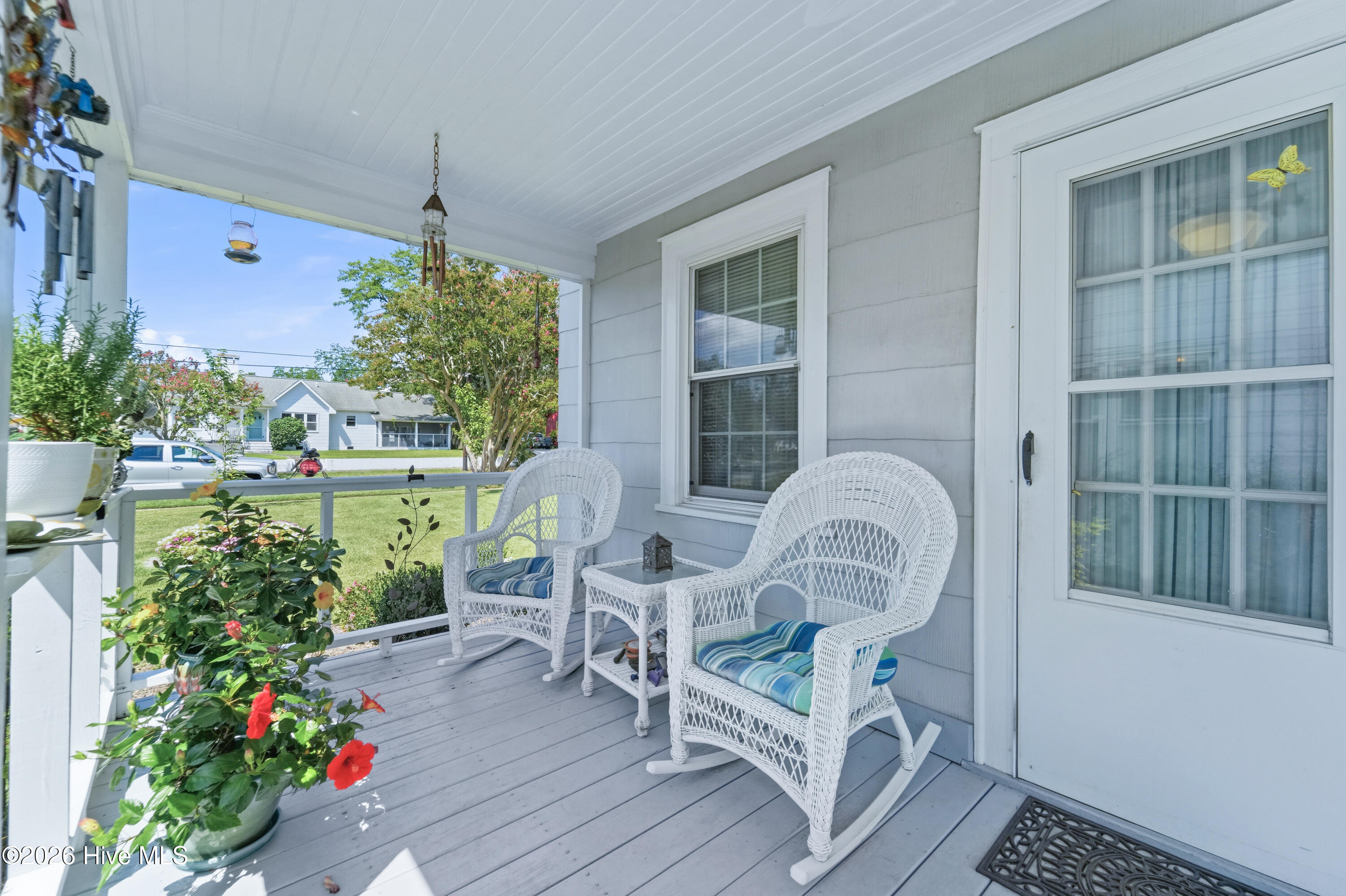 2029 Van Buren Street Property Photo 8