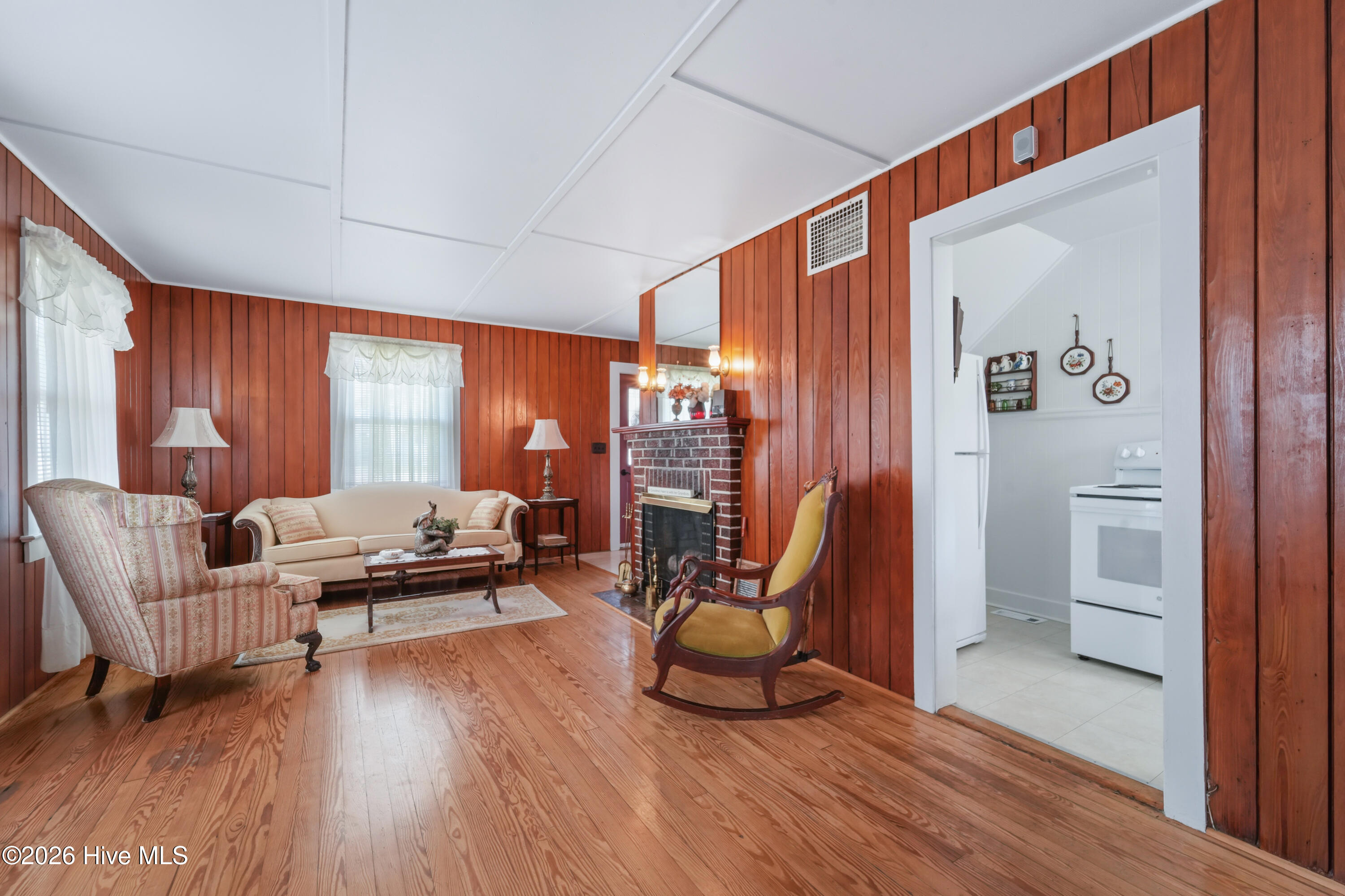 2029 Van Buren Street Property Photo 19