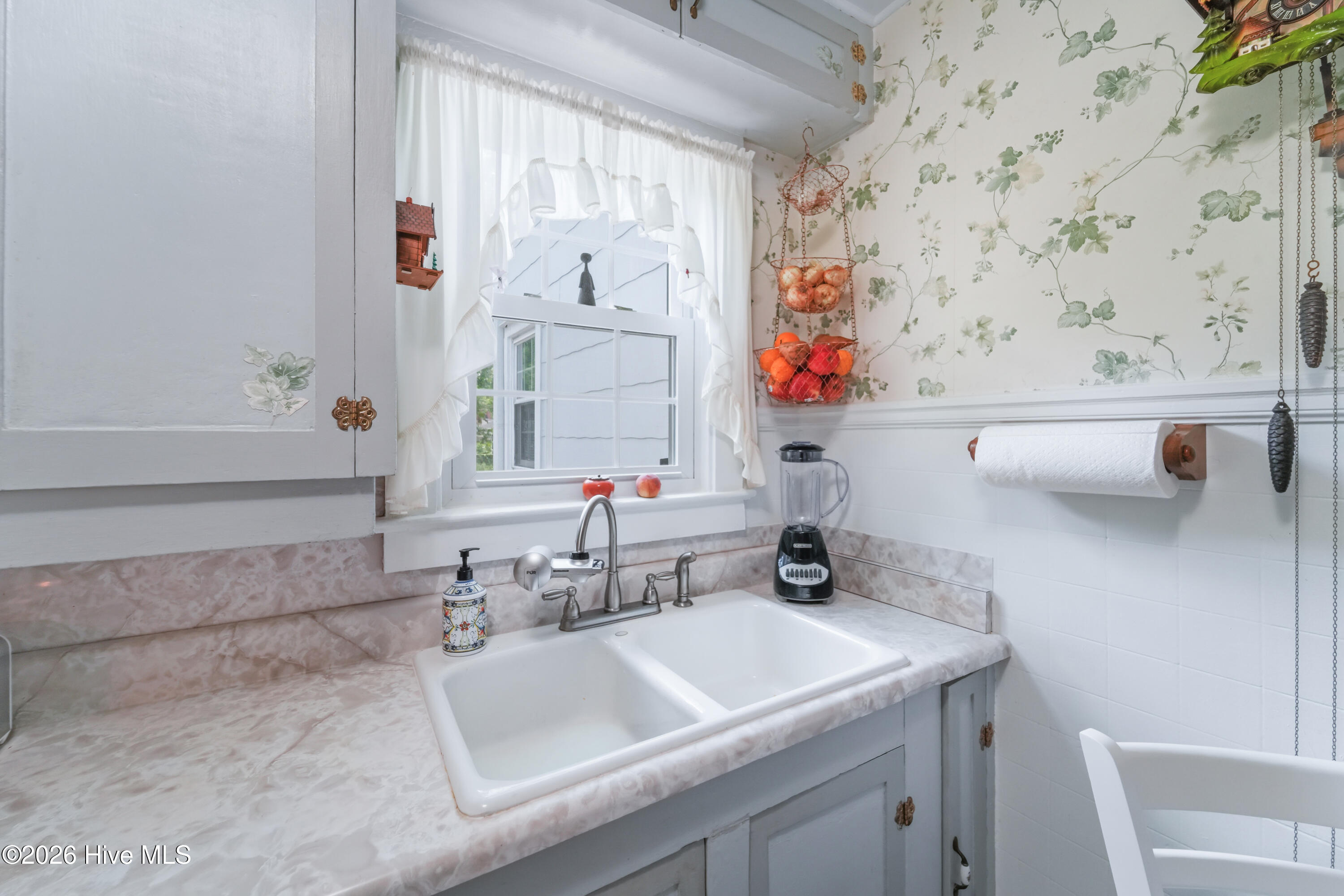2029 Van Buren Street Property Photo 29