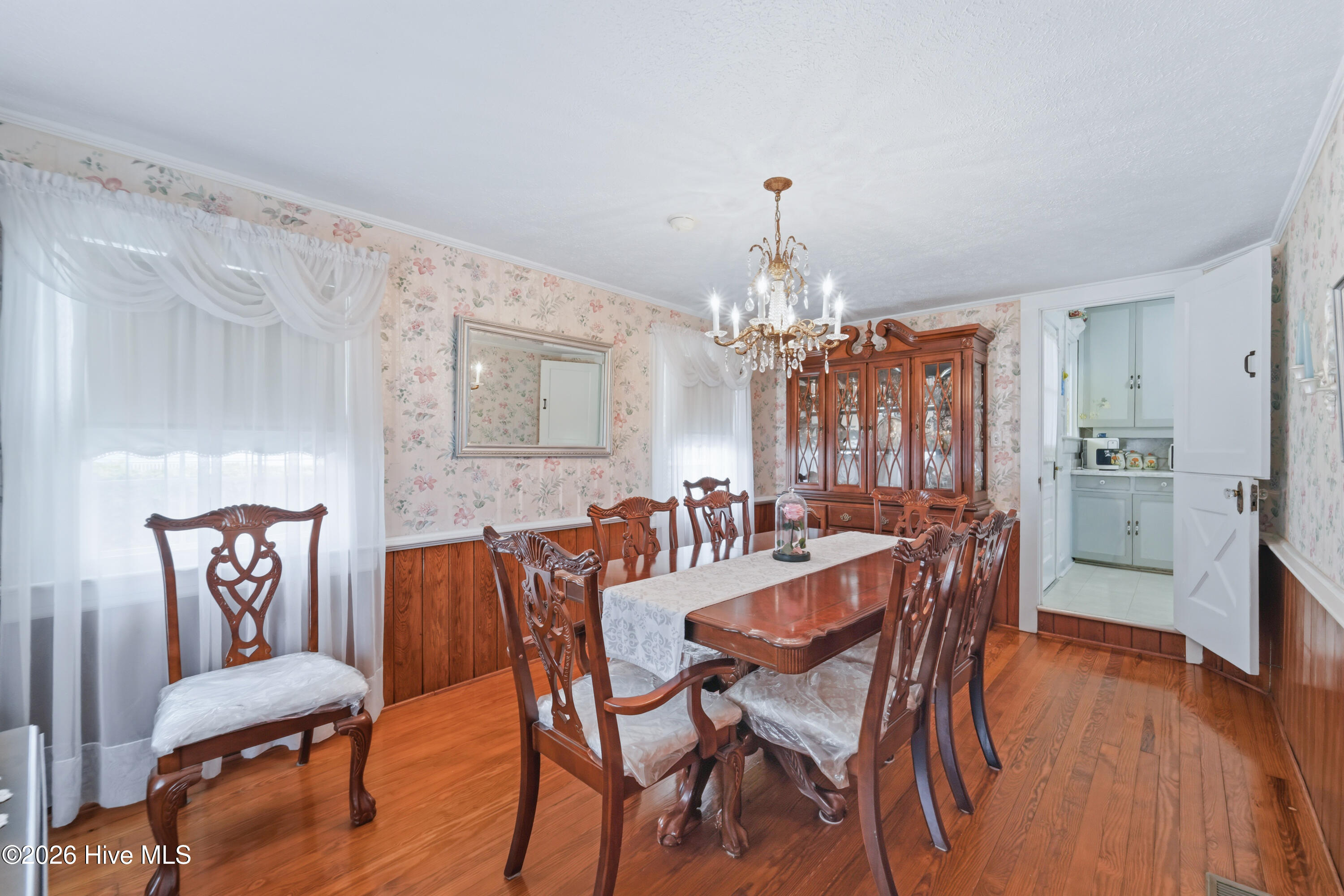 2029 Van Buren Street Property Photo 36