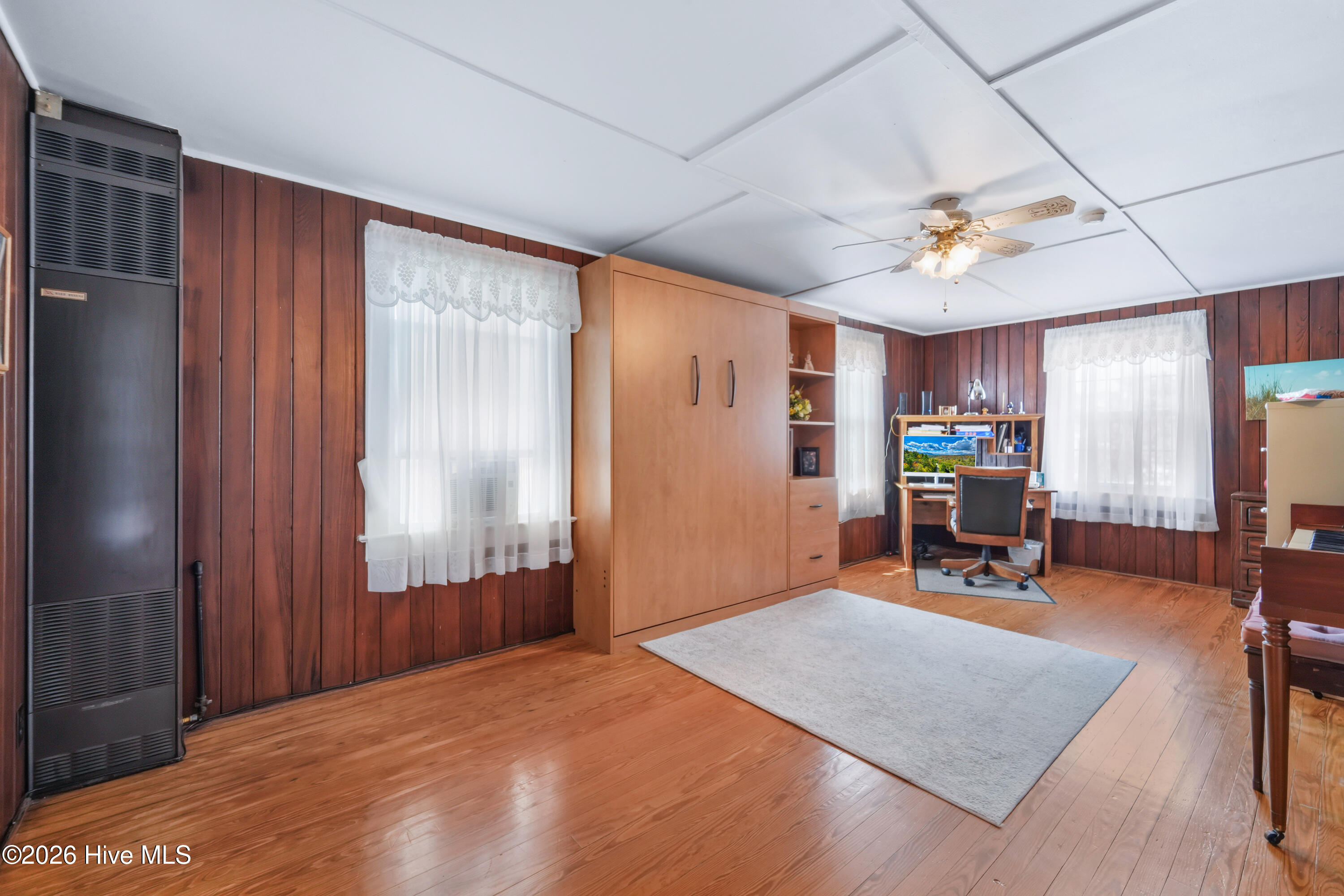 2029 Van Buren Street Property Photo 44