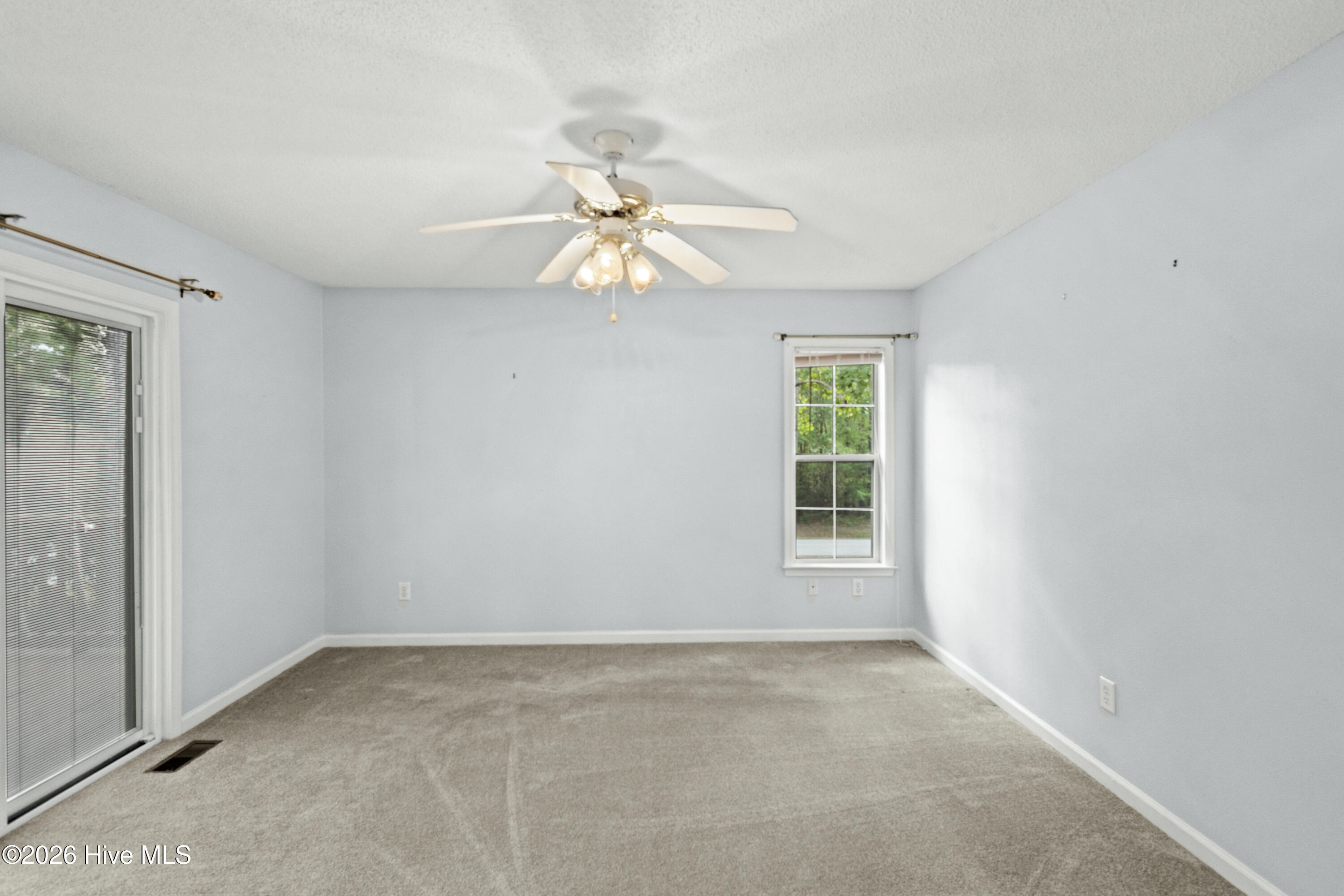 344 Mulberry Lane Property Photo 7