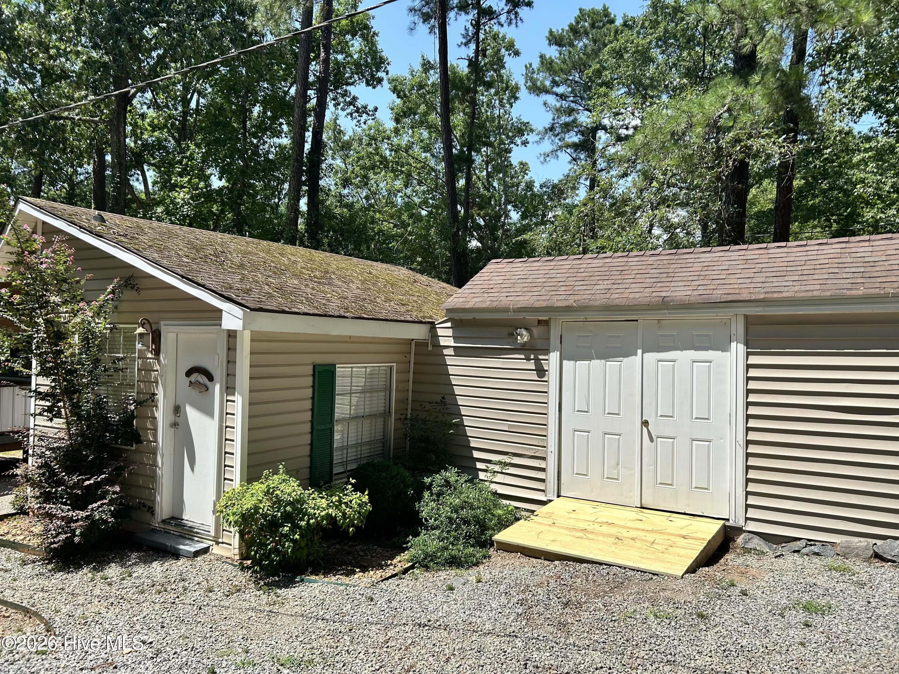 180 Northern Cove Drive Property Photo 11