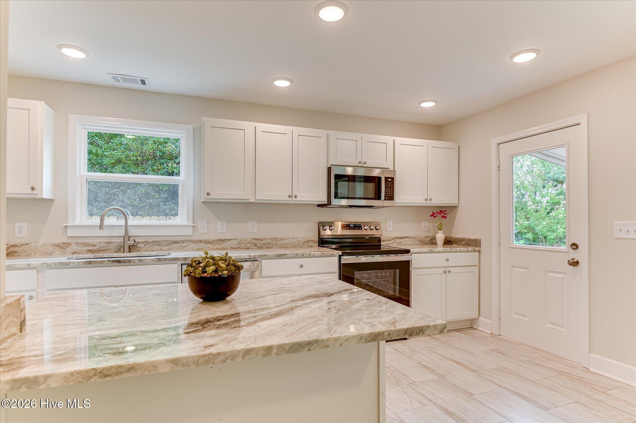 3019 Jeanne Road Property Photo 16