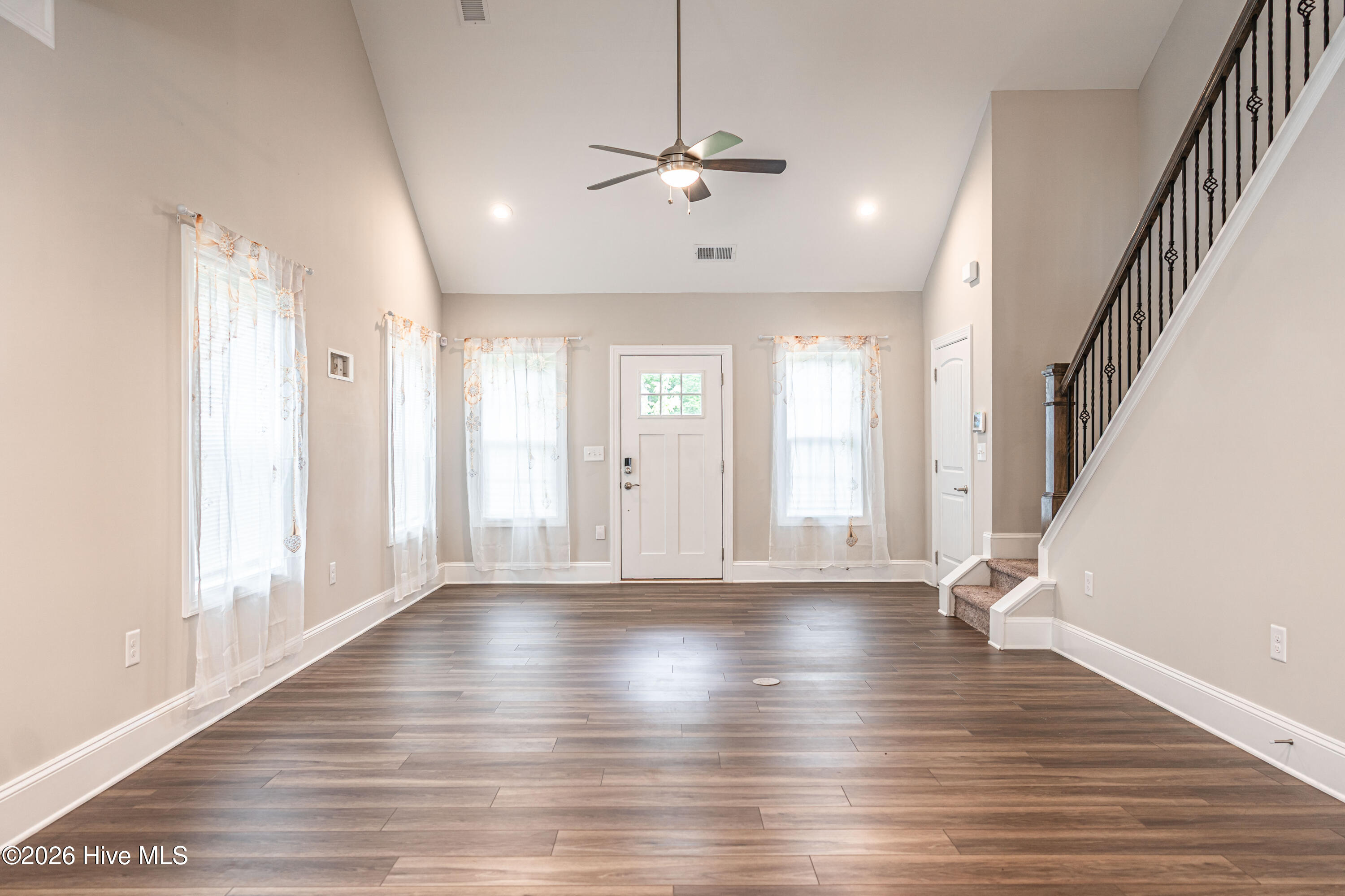 315 Mashie Court Property Photo 6