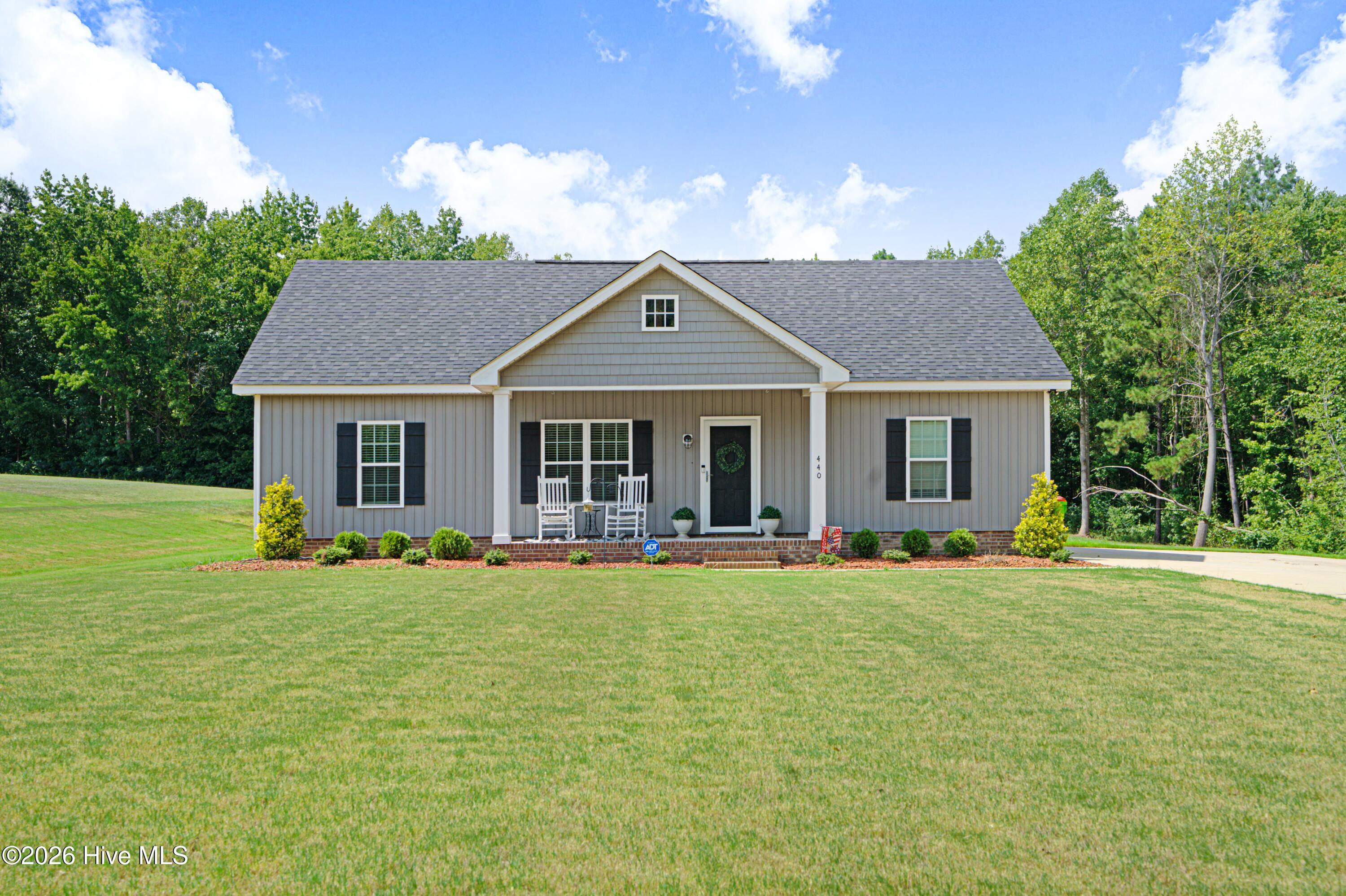 440 Johnny Johnson Road Property Photo 1