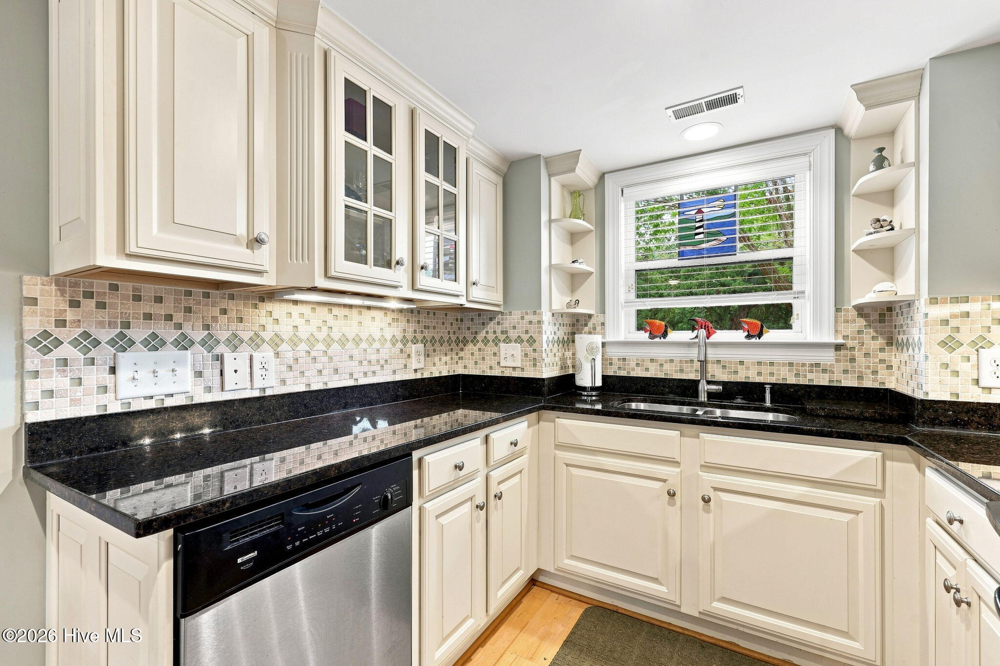 1308 Ann Street 15 Property Photo 19