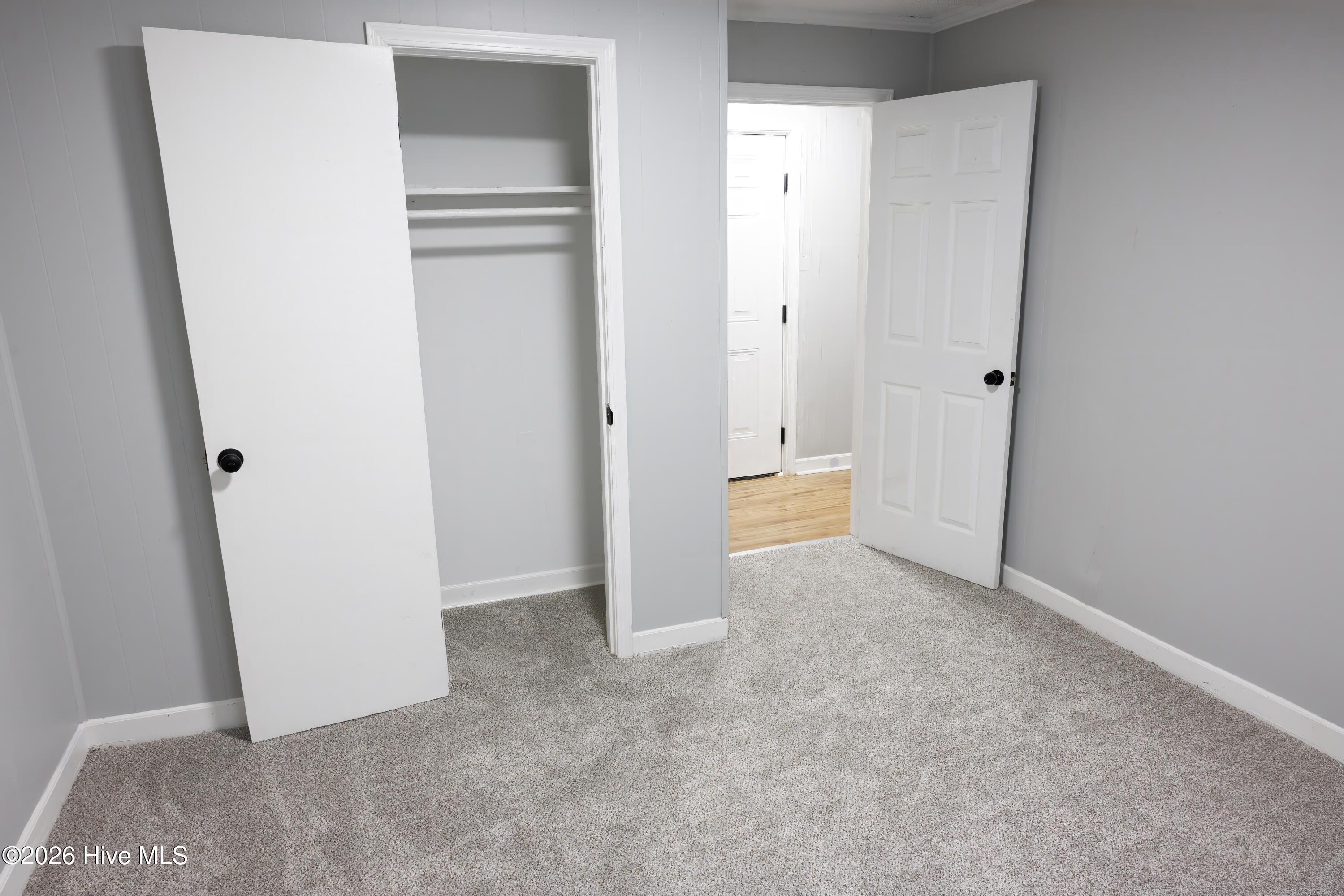 3625 S Walnut Street Property Photo 8