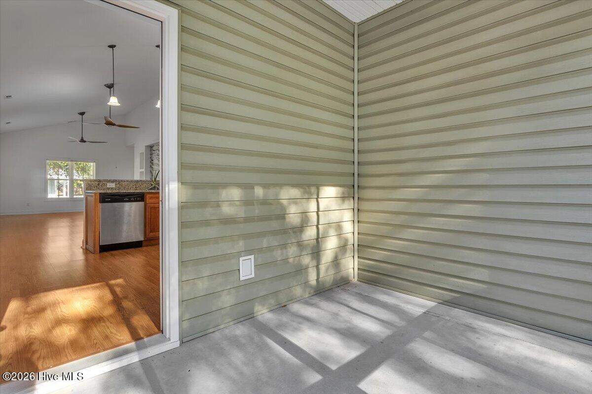 102 Nw 4th Street Property Photo 41