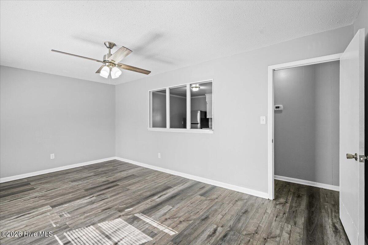 5722 Valley Dale Road Property Photo 6