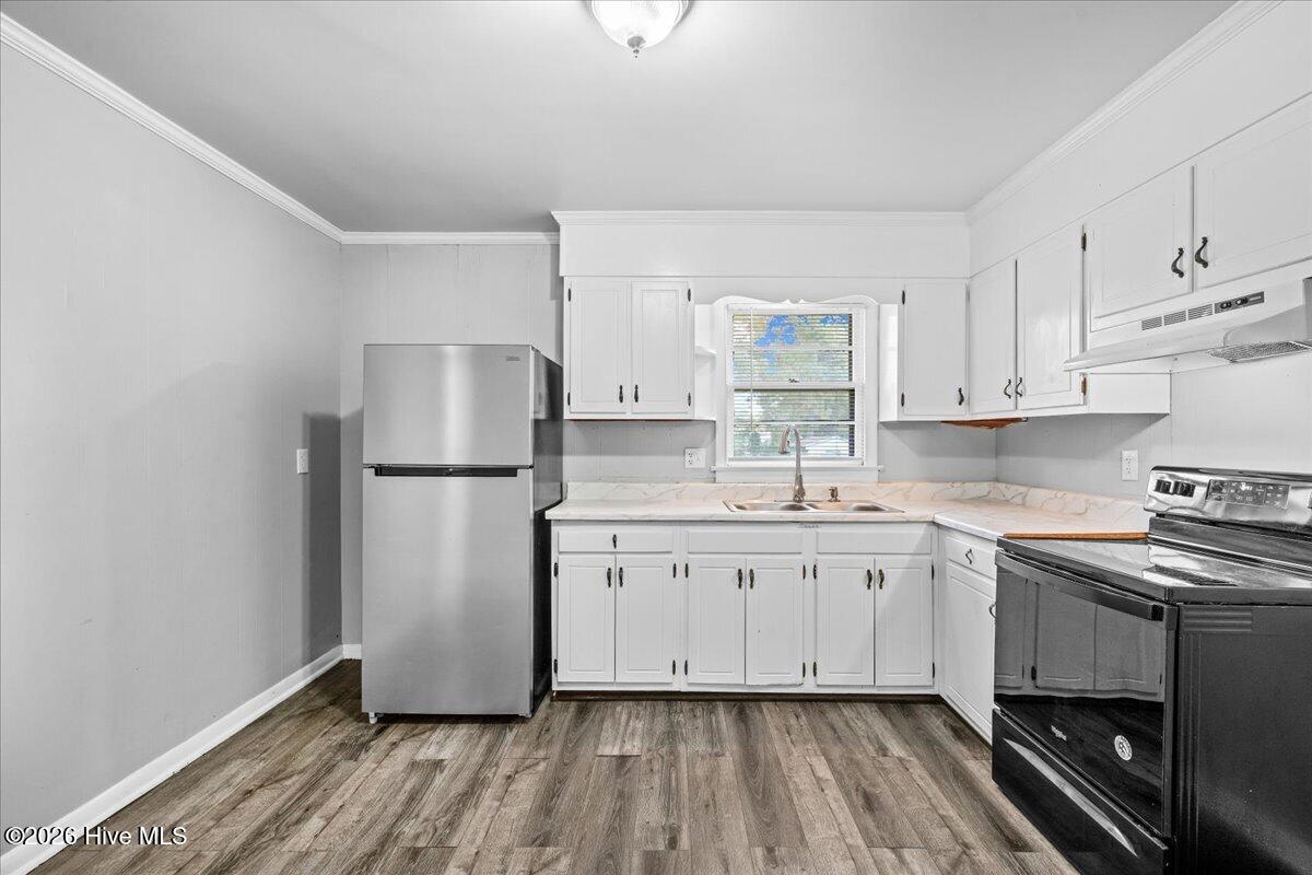 5722 Valley Dale Road Property Photo 11