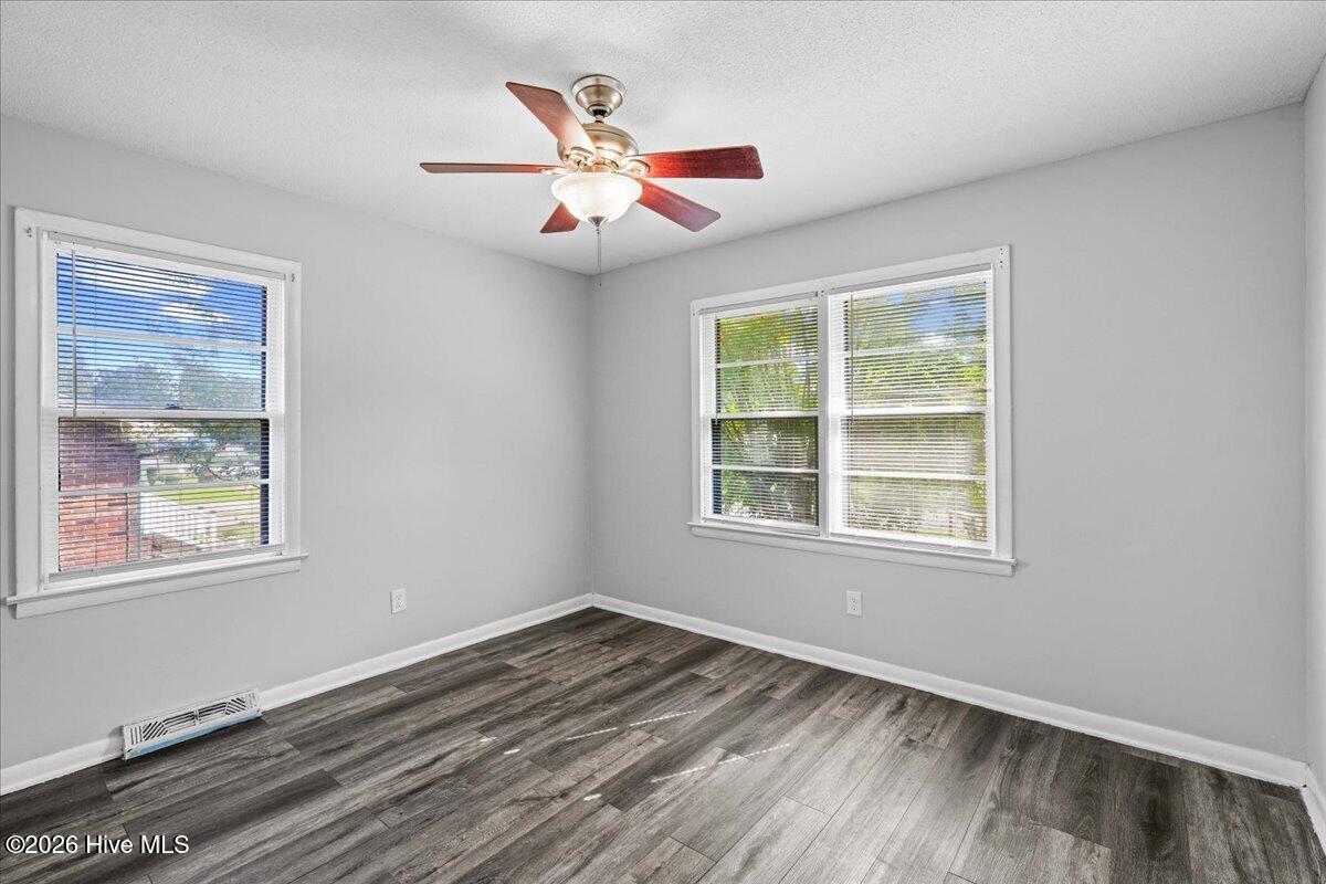 5722 Valley Dale Road Property Photo 16