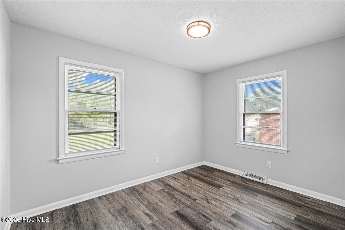 5722 Valley Dale Road Property Photo 18