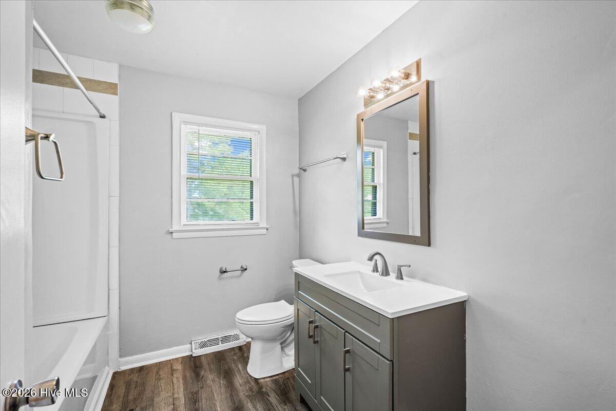 5722 Valley Dale Road Property Photo 22