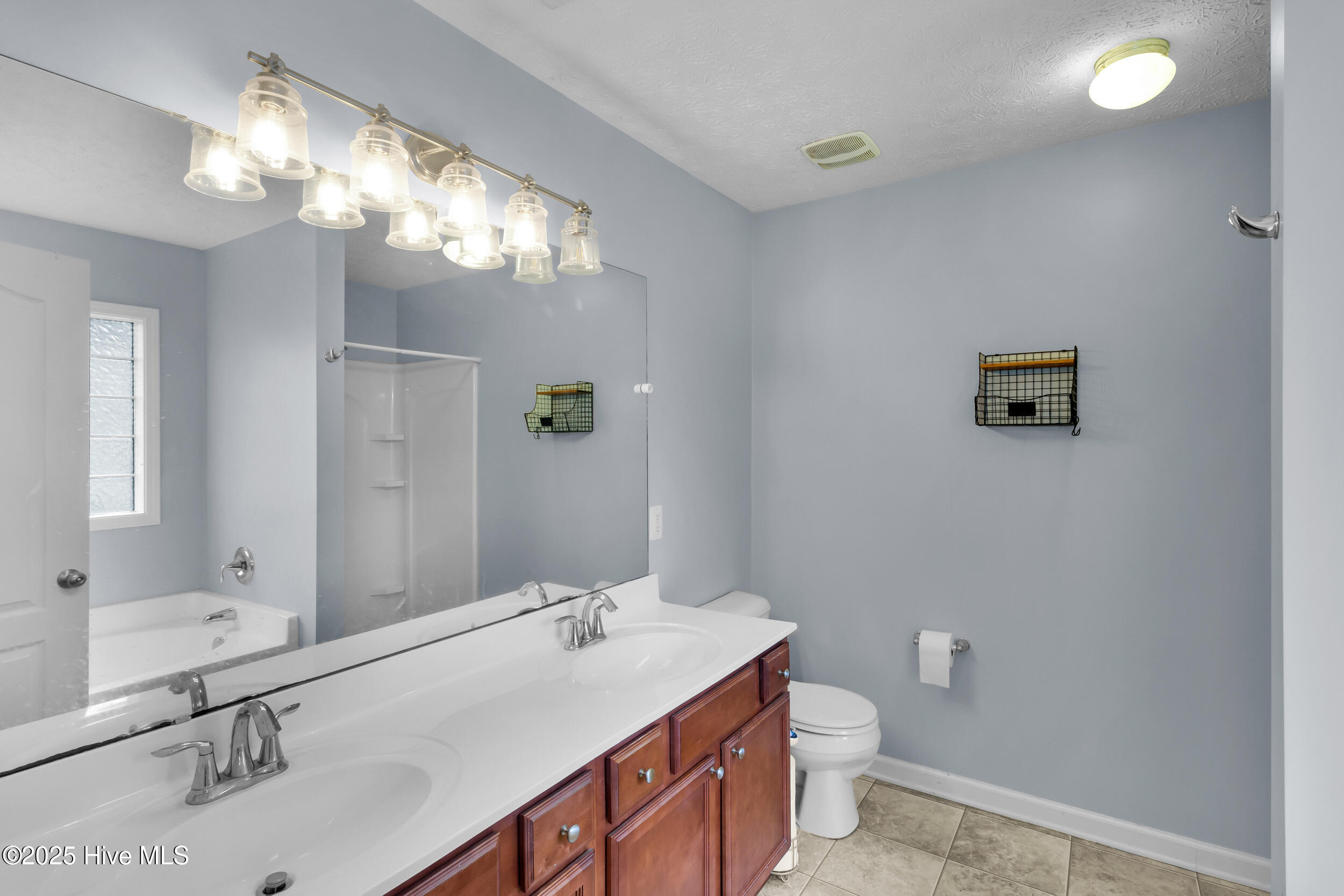 2804 Walter Drive Property Photo 9