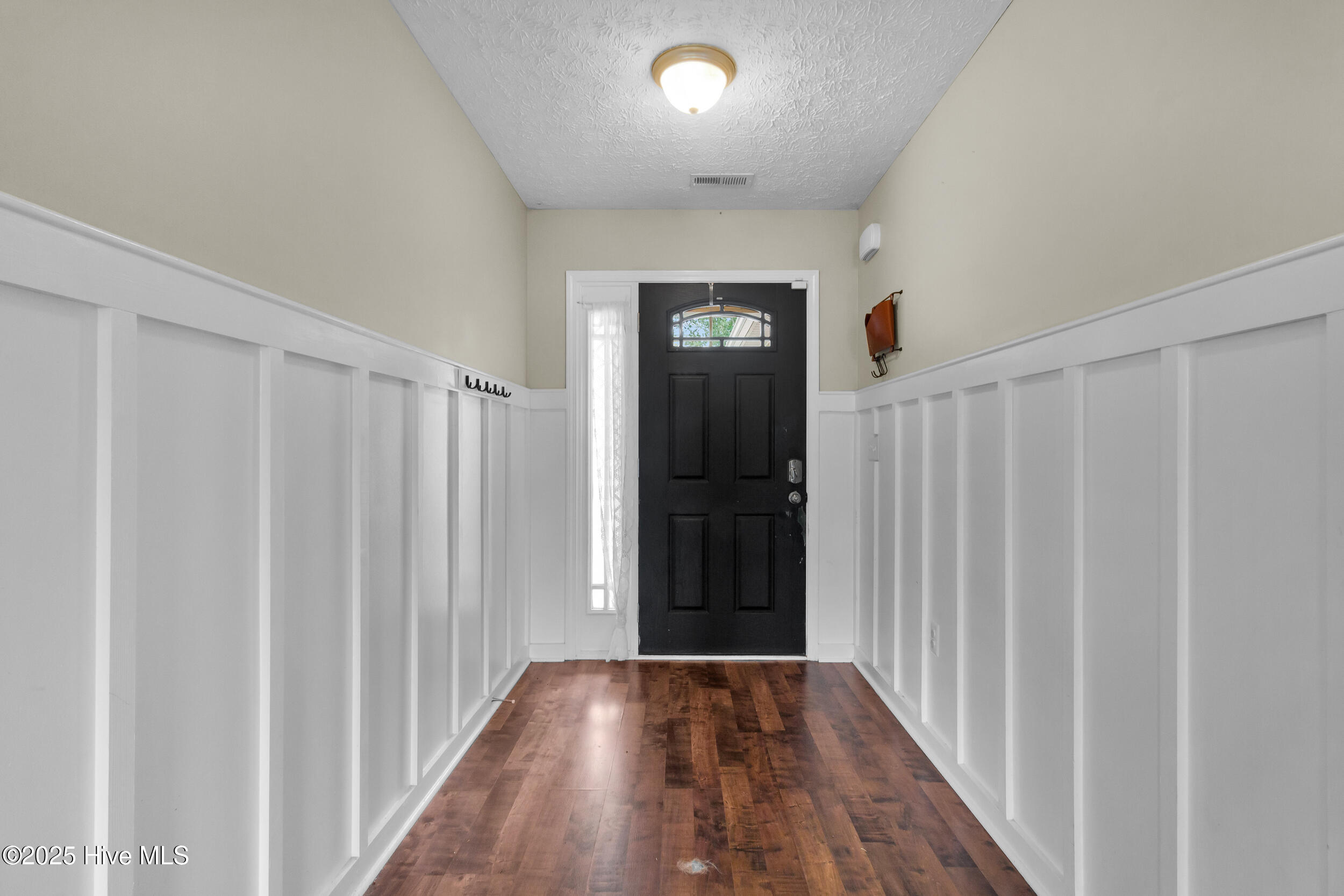 2804 Walter Drive Property Photo 16