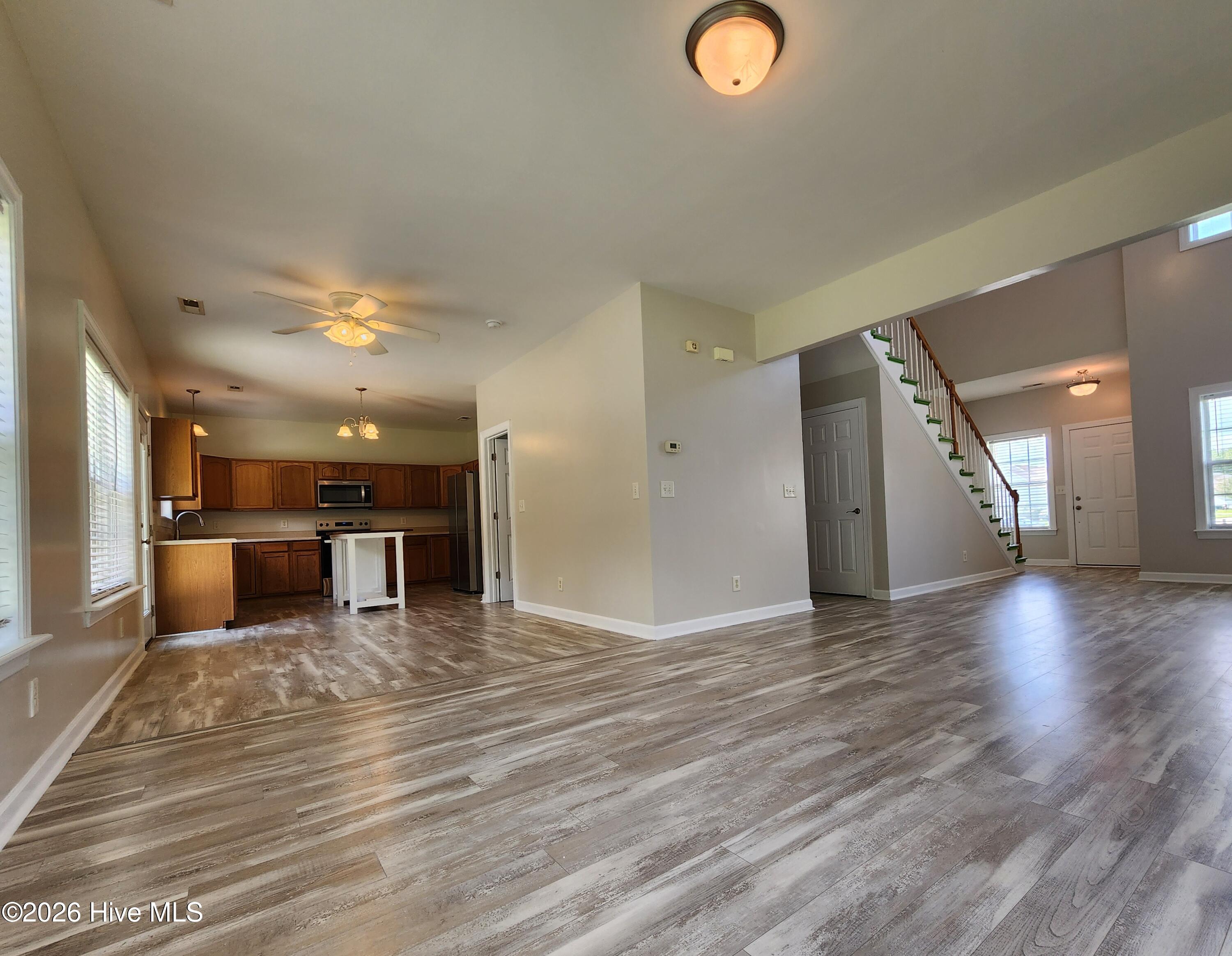 511 Sunset Strip Property Photo 7