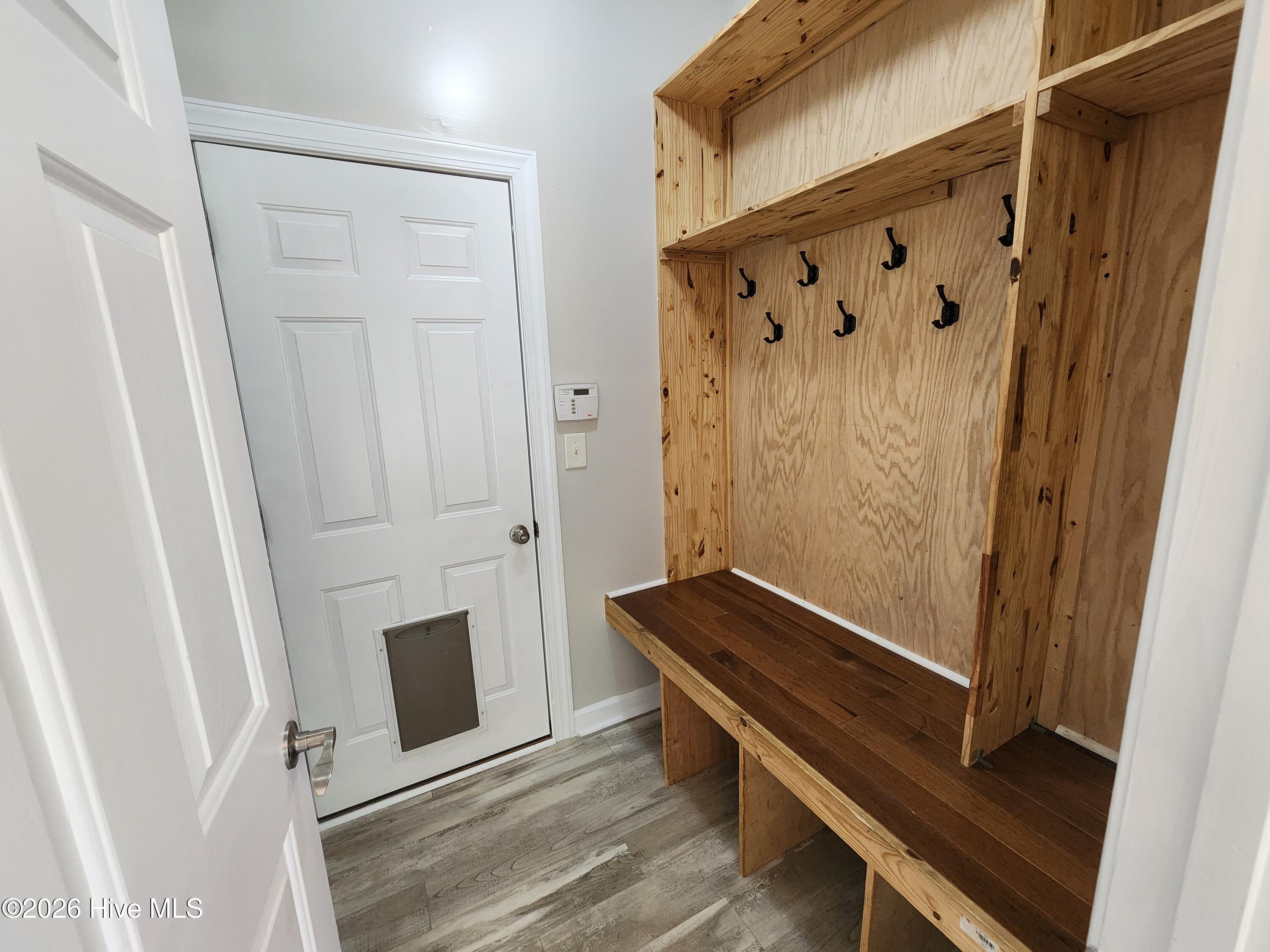 511 Sunset Strip Property Photo 11