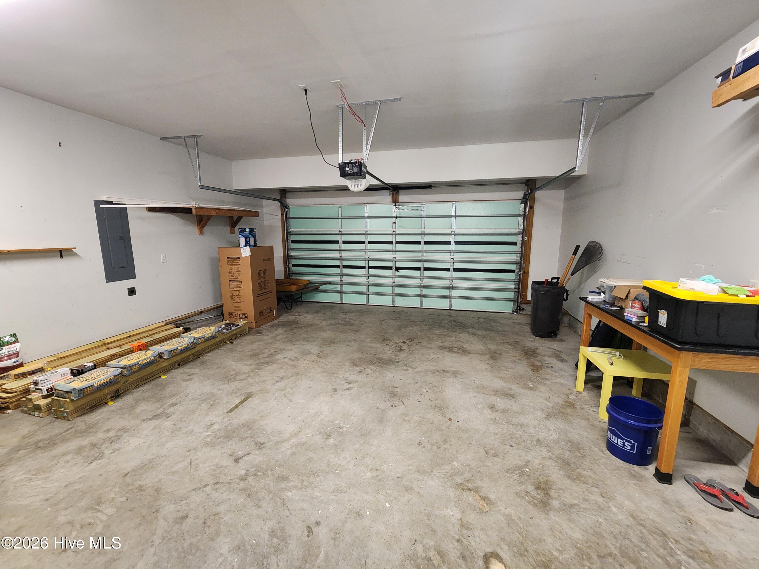 511 Sunset Strip Property Photo 12