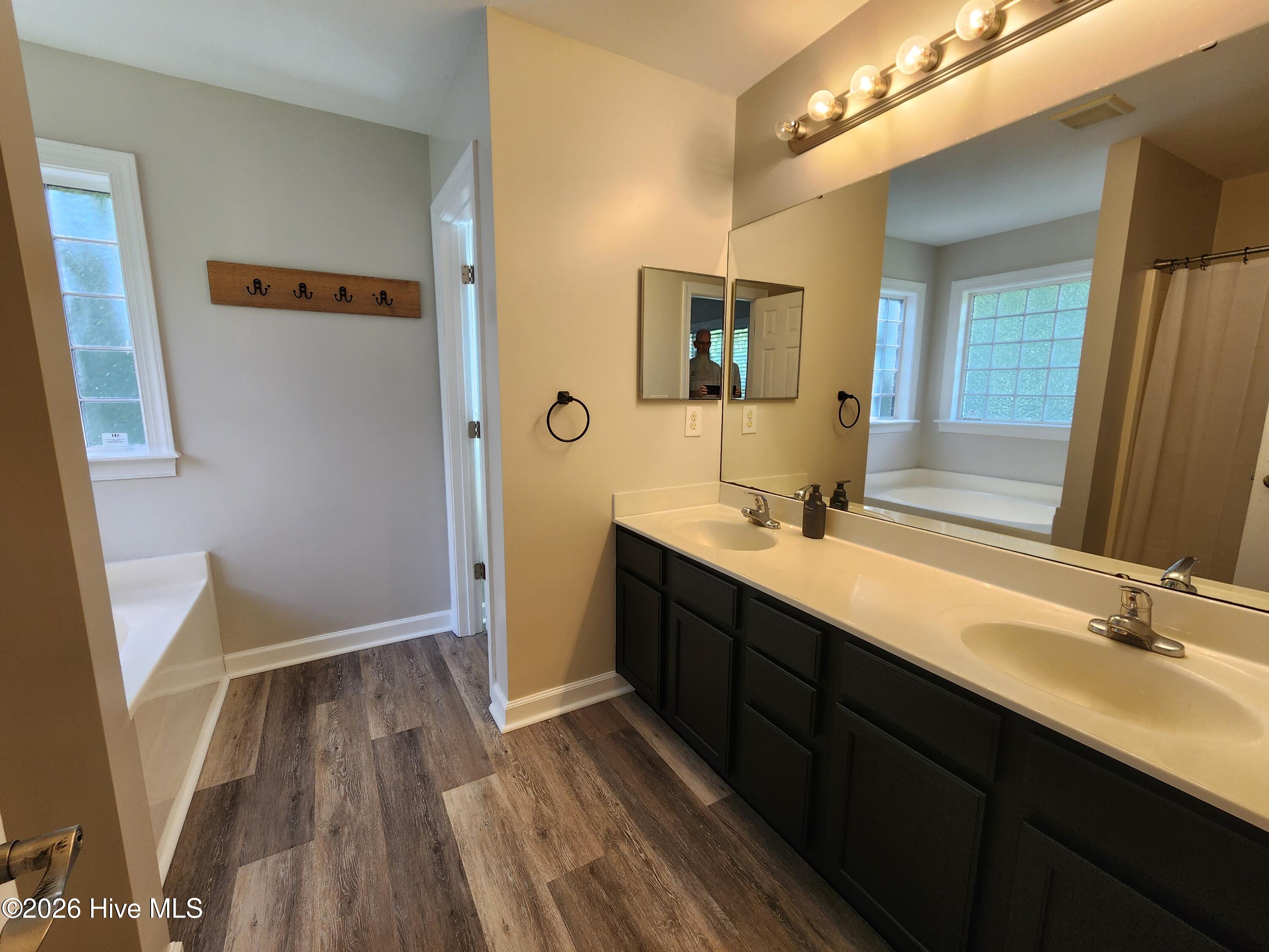 511 Sunset Strip Property Photo 21