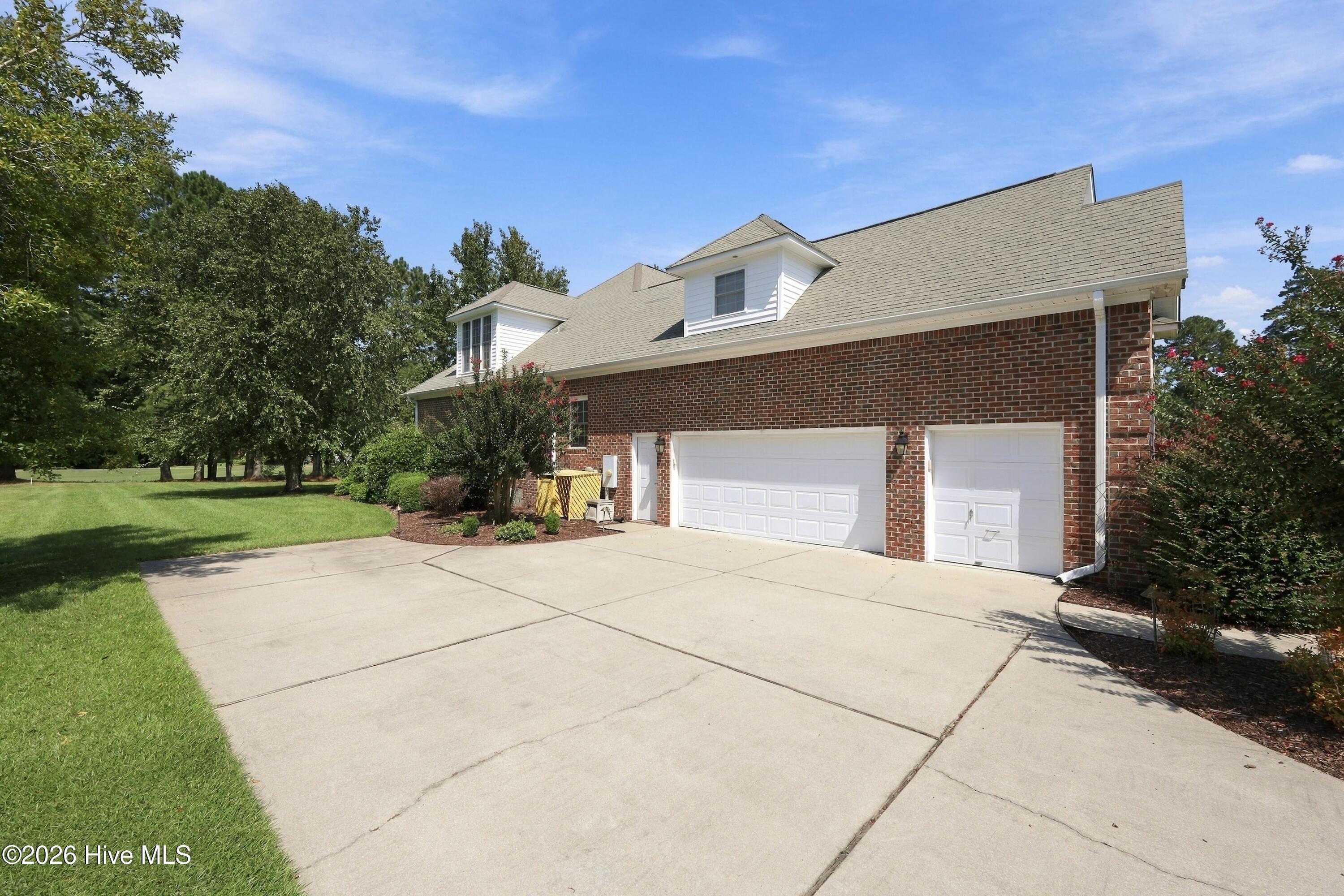 104 Reinach Lane Property Photo 16