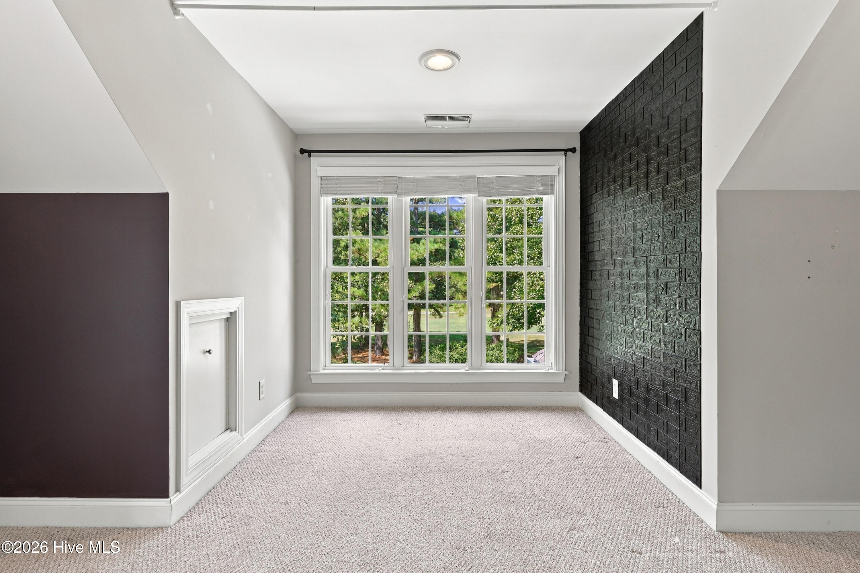 104 Reinach Lane Property Photo 22