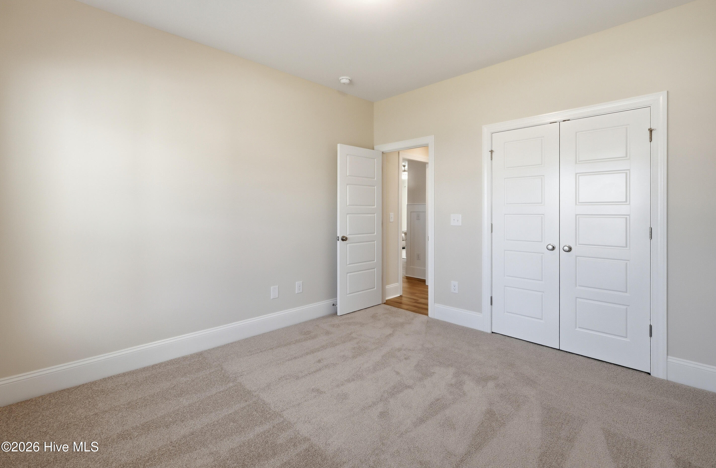 1216 Juno Drive Property Photo 8
