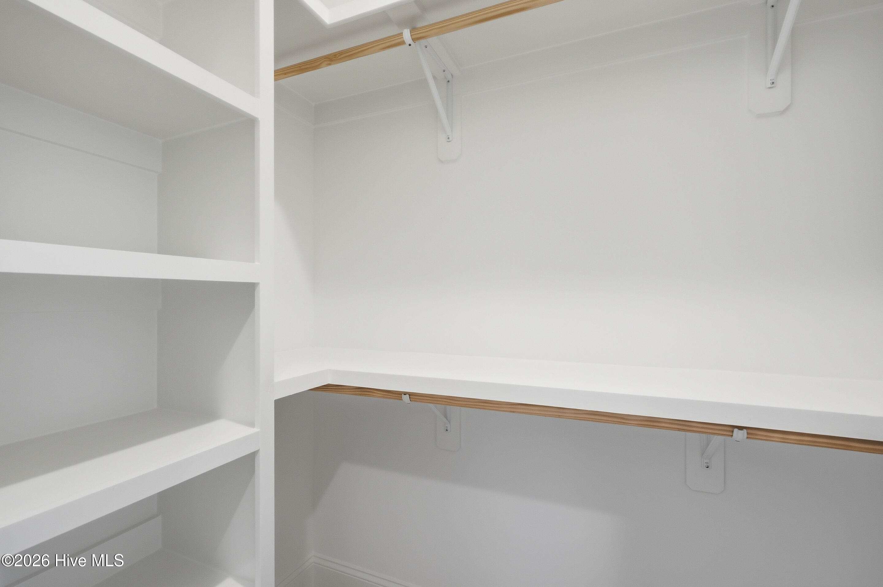 1216 Juno Drive Property Photo 18