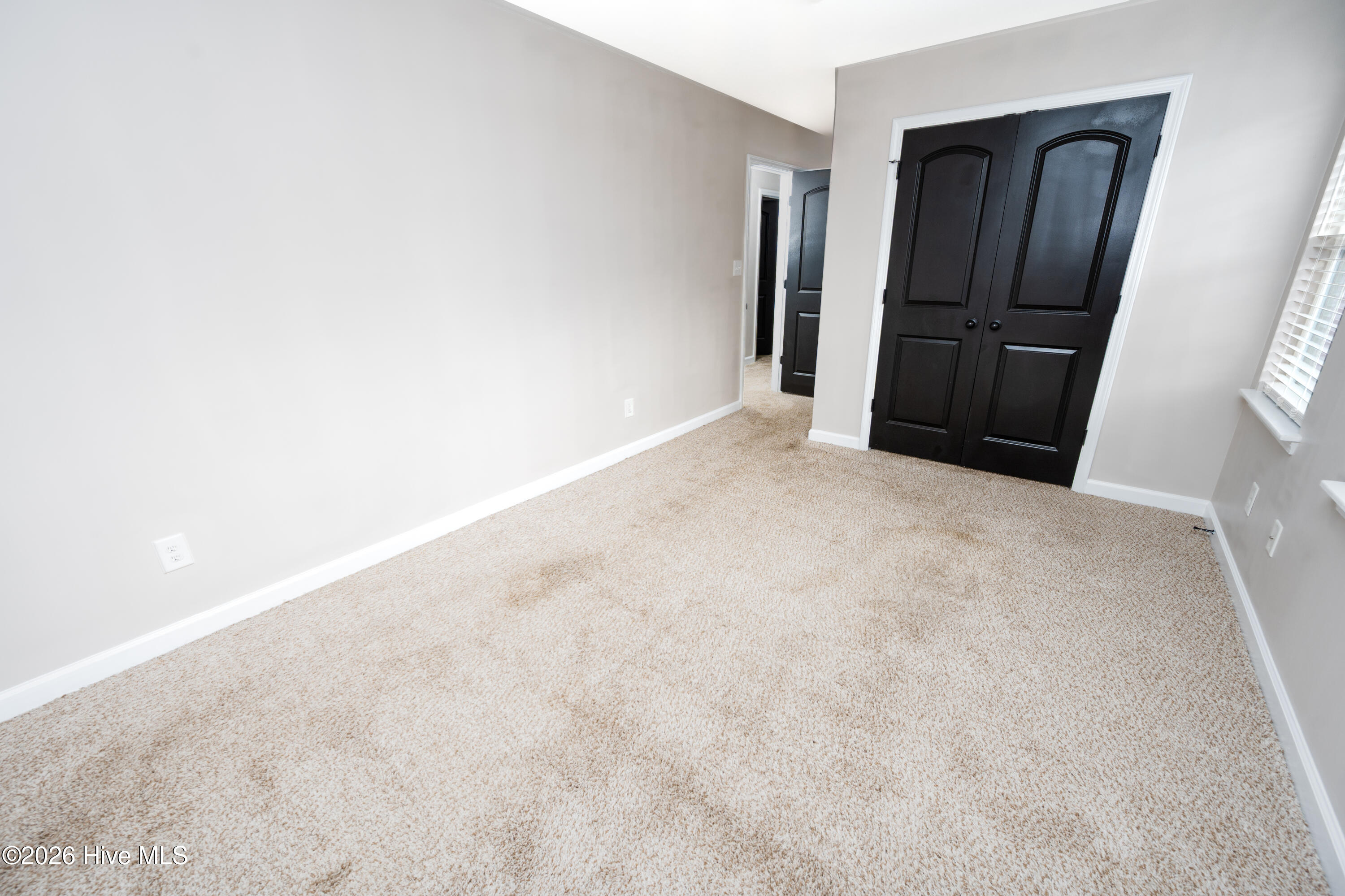 204 Gillcrest Court Property Photo 21
