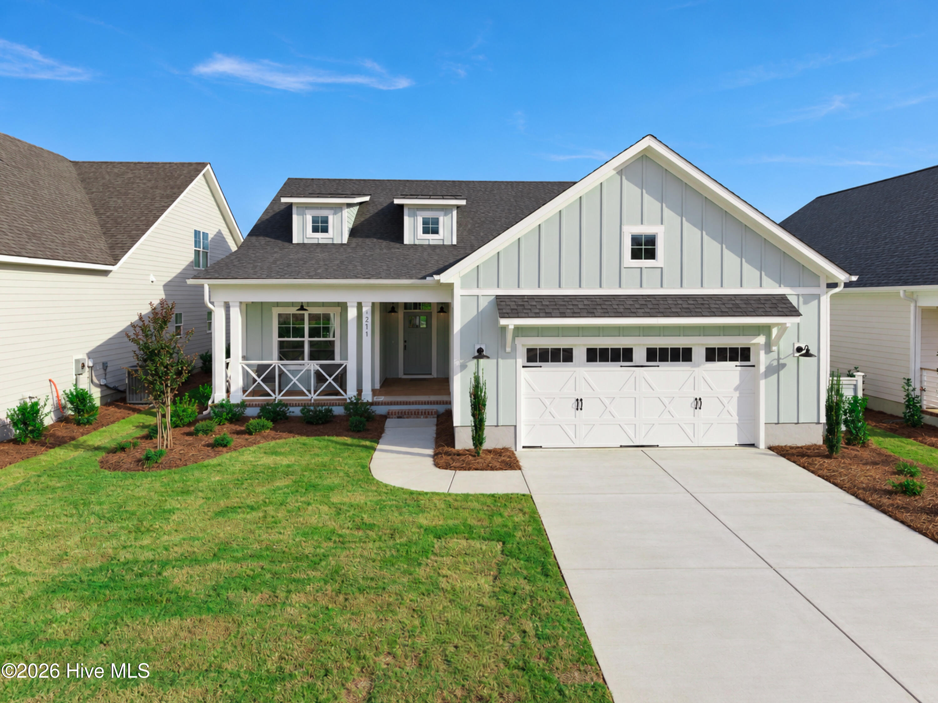 1211 Juno Drive Property Photo 1