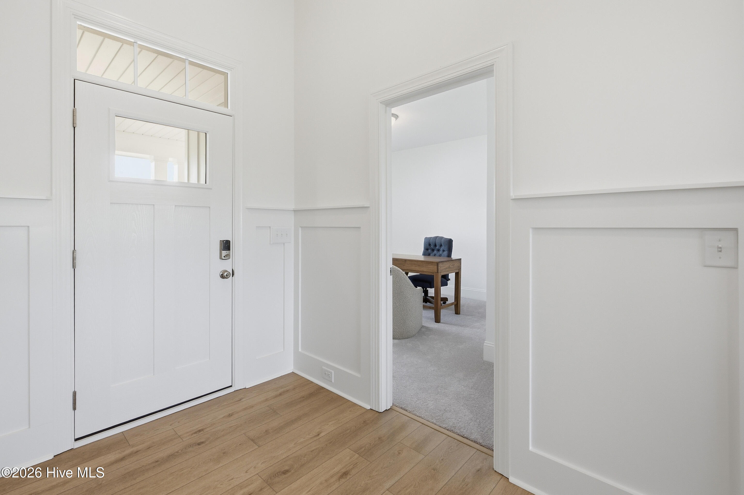 1211 Juno Drive Property Photo 6