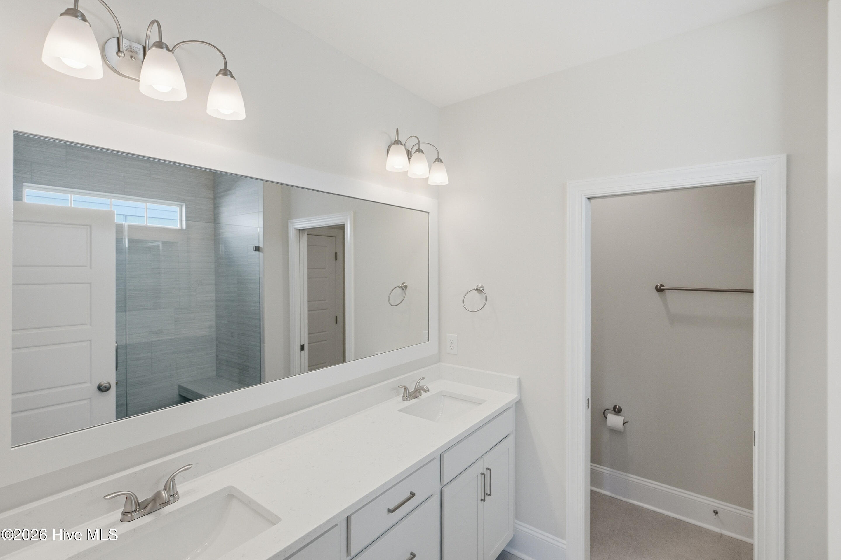 1215 Juno Drive Property Photo 19