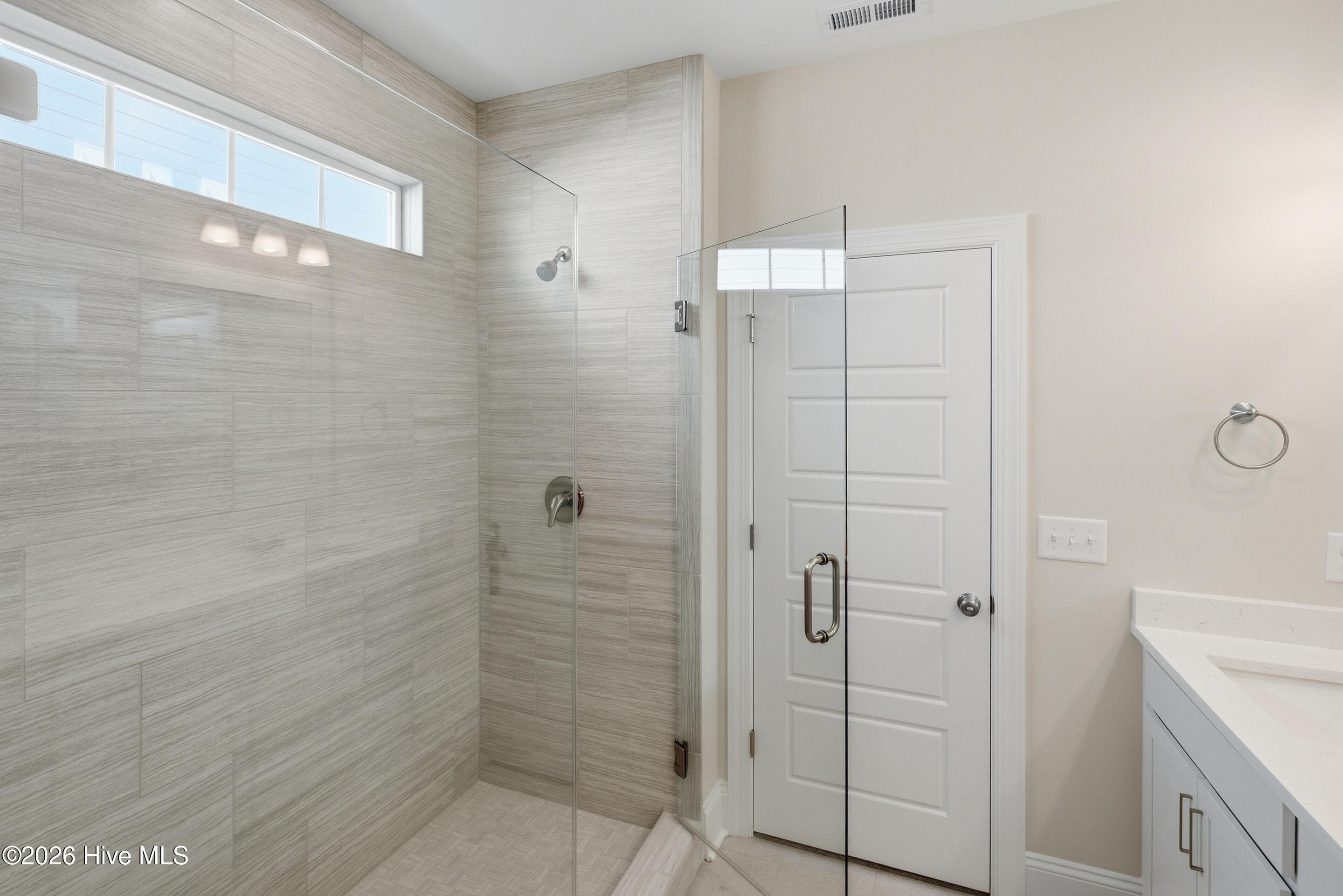 1215 Juno Drive Property Photo 20