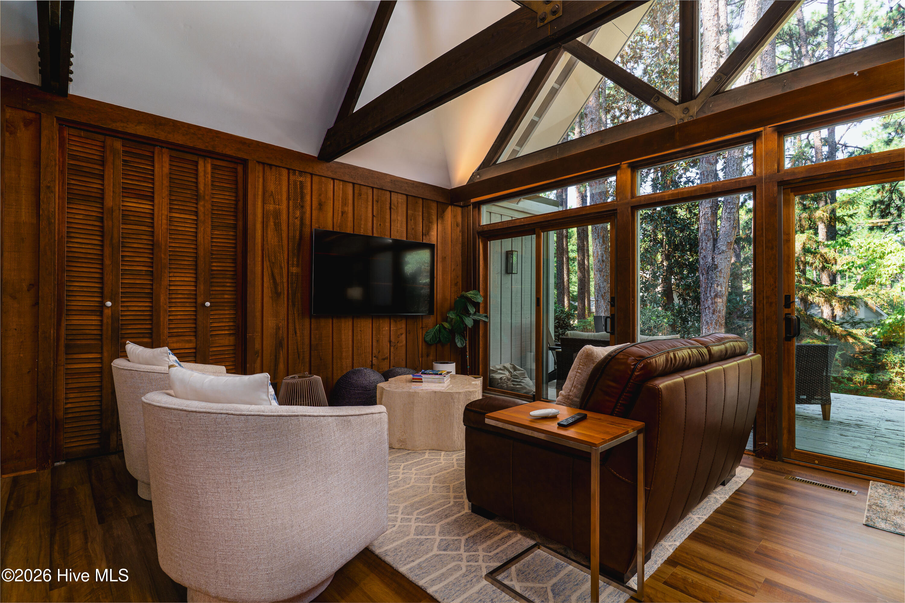 20 Pine Valley Circle Property Photo 10