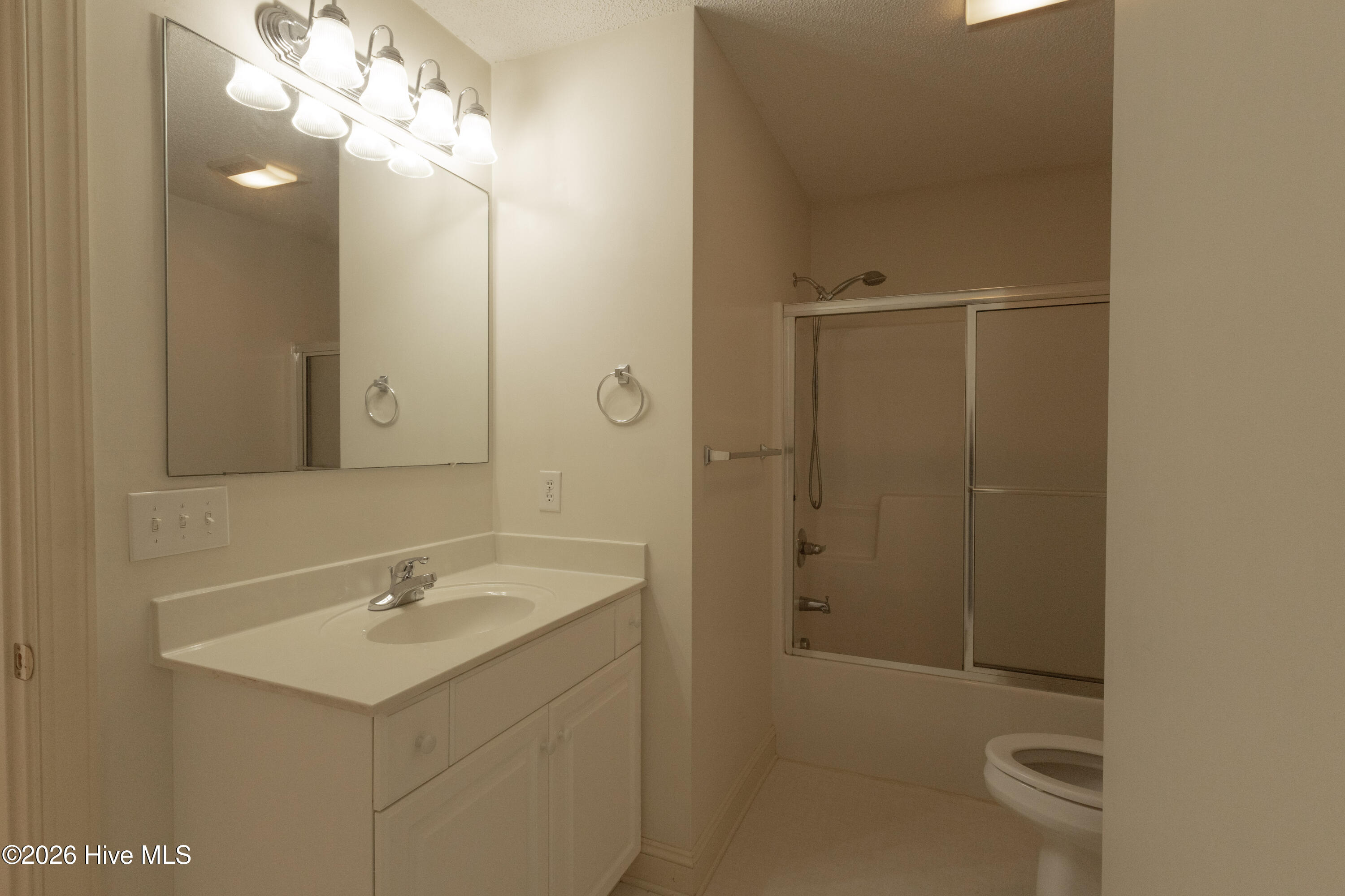 103 N Academy Street Property Photo 16