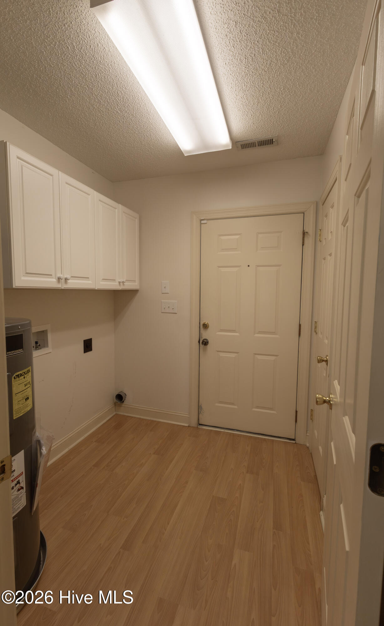 103 N Academy Street Property Photo 18