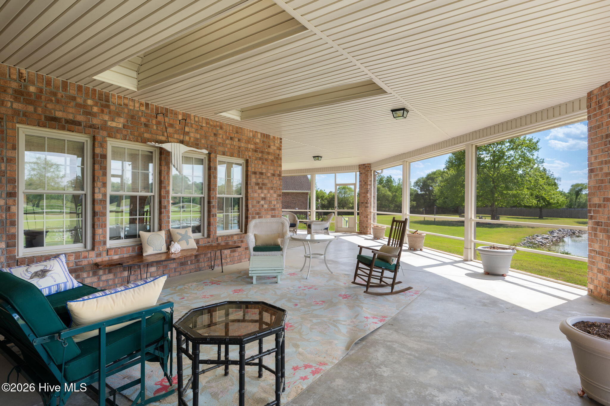 106 Phyllis Court Property Photo 41