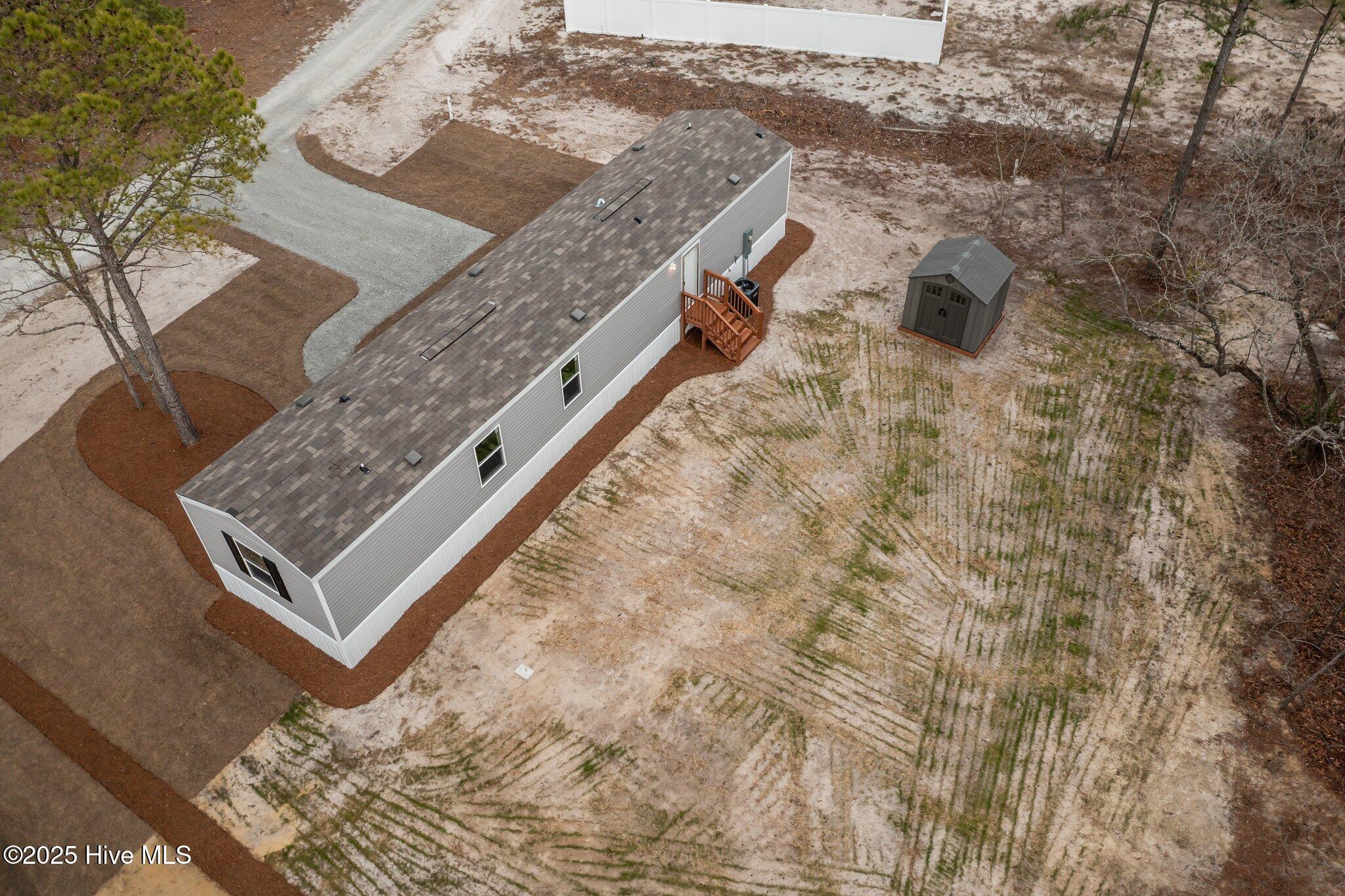 109 Trott Lane Property Photo 7
