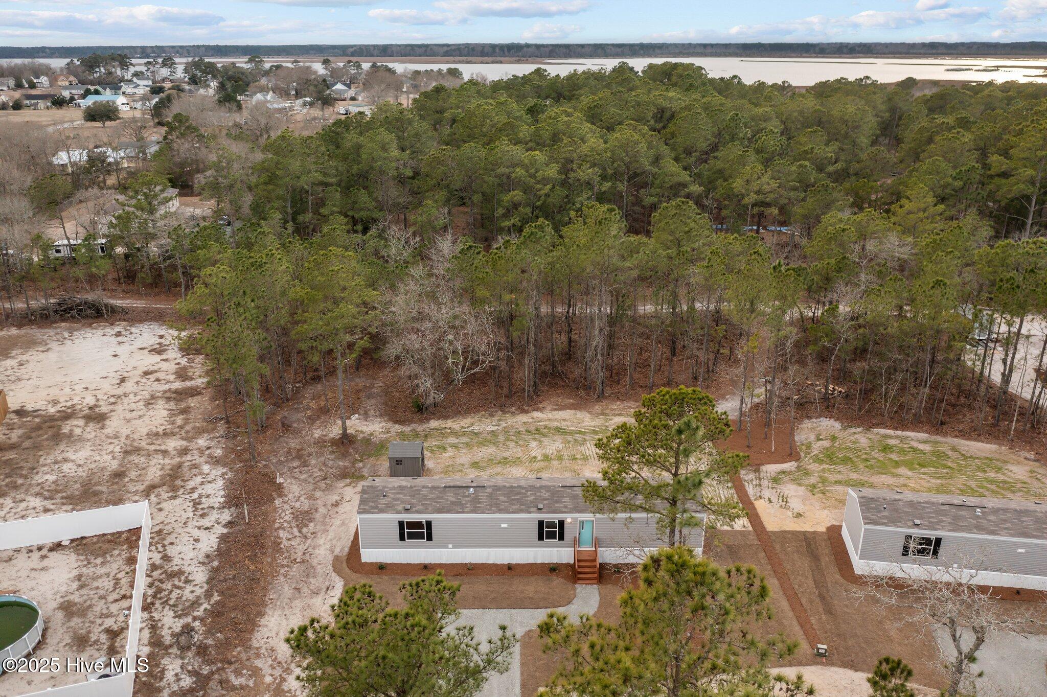 109 Trott Lane Property Photo 8