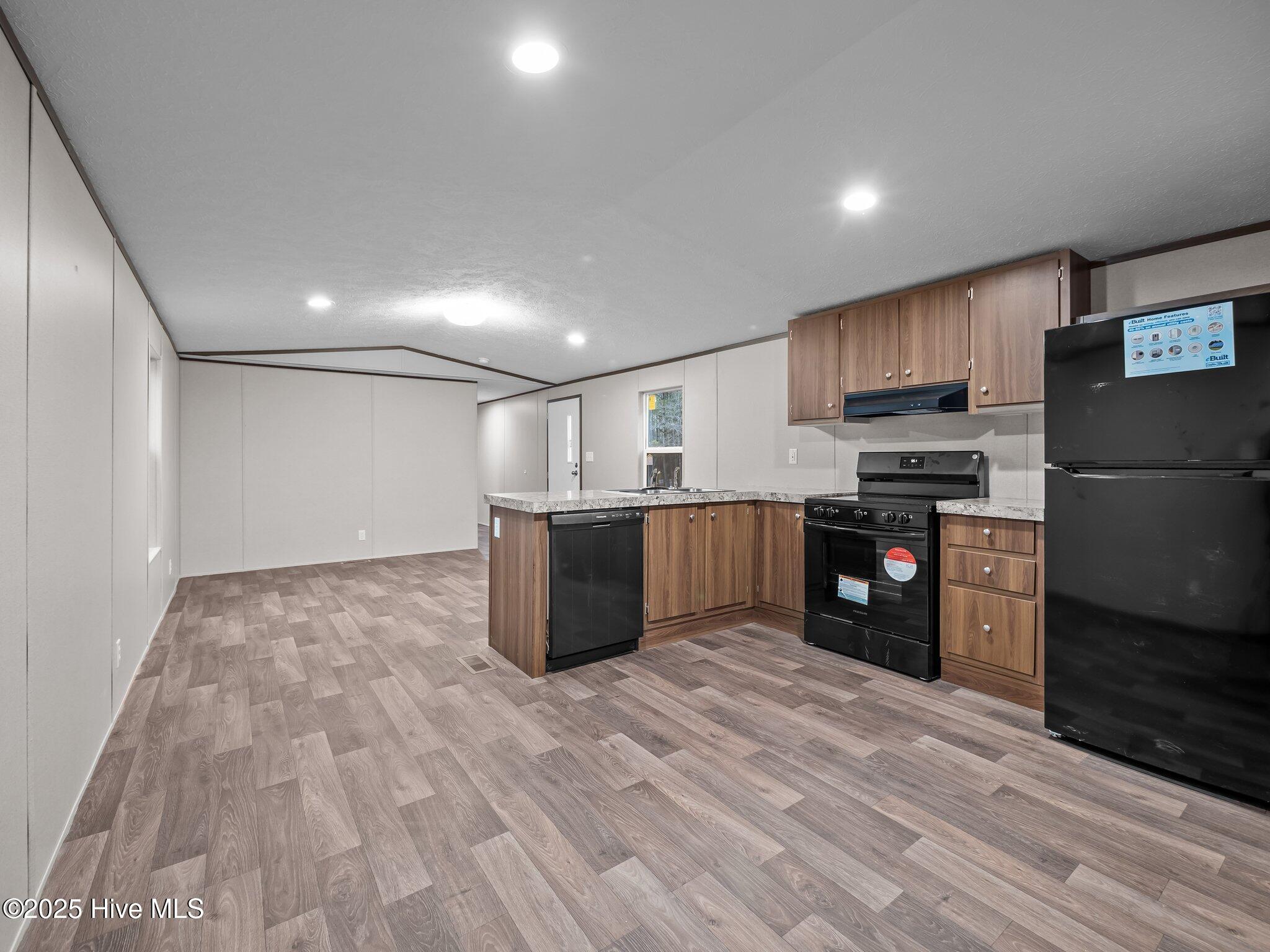 109 Trott Lane Property Photo 18